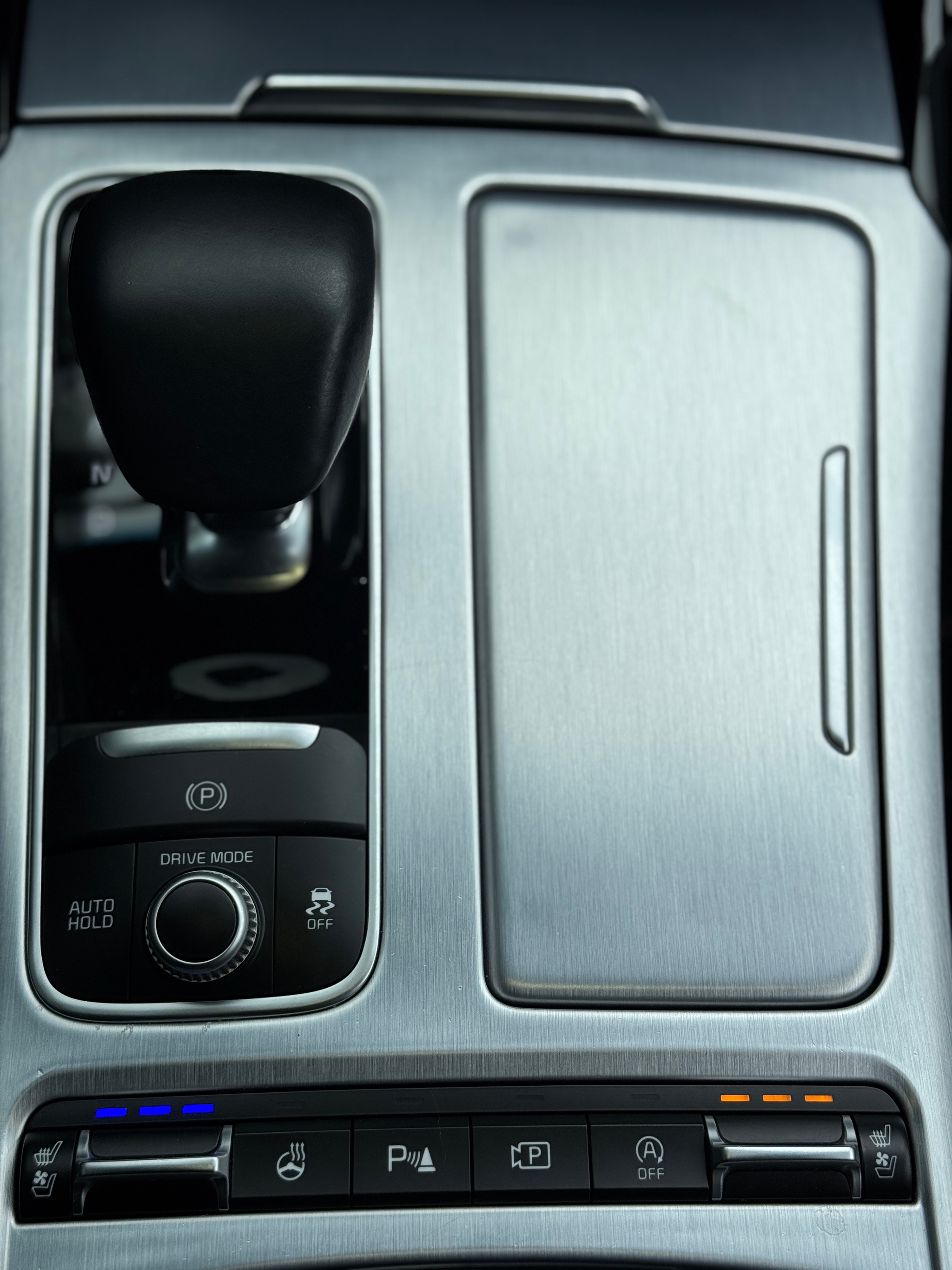 listing desktop thumbnail image 11