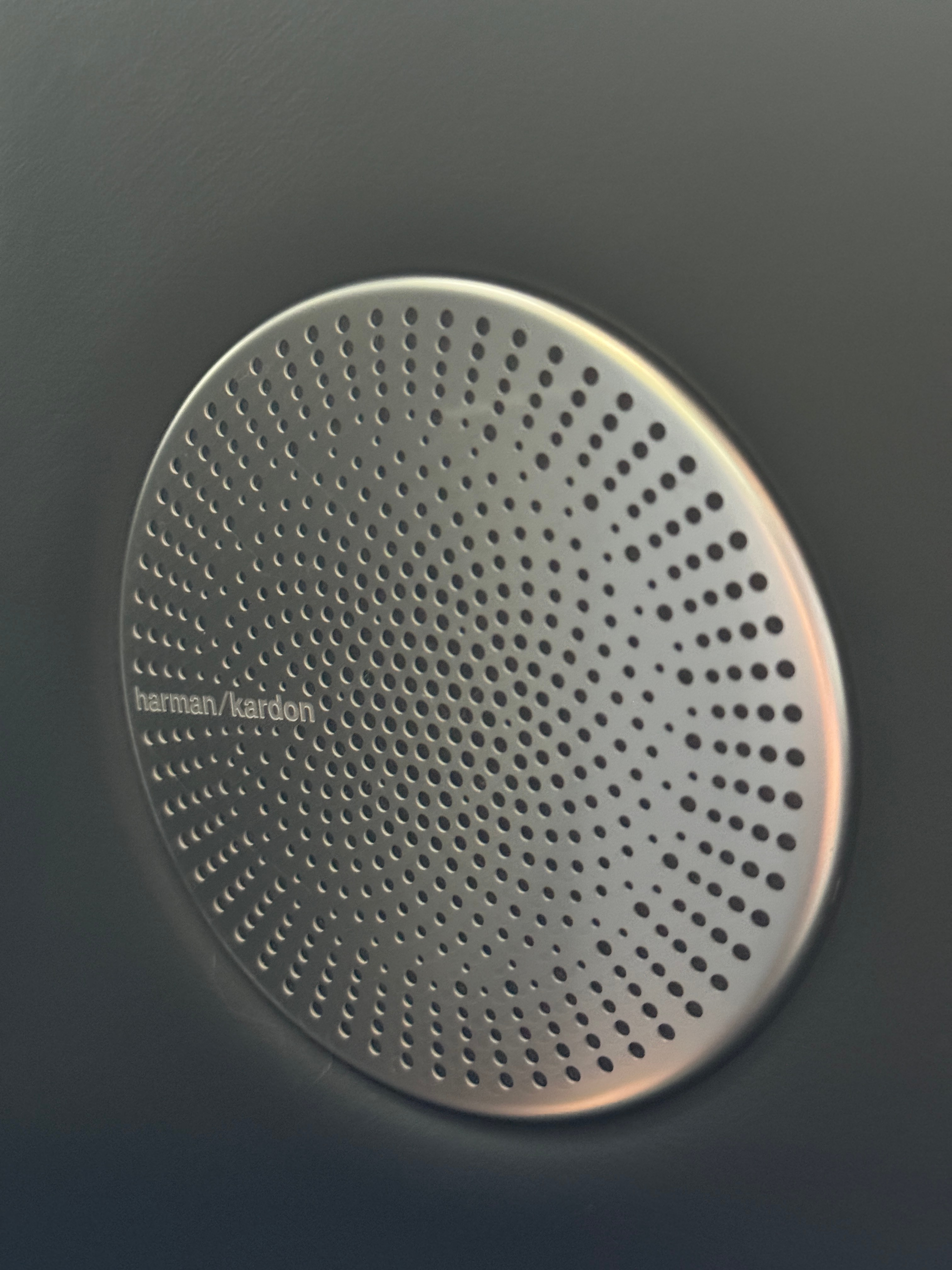 listing desktop thumbnail image 13