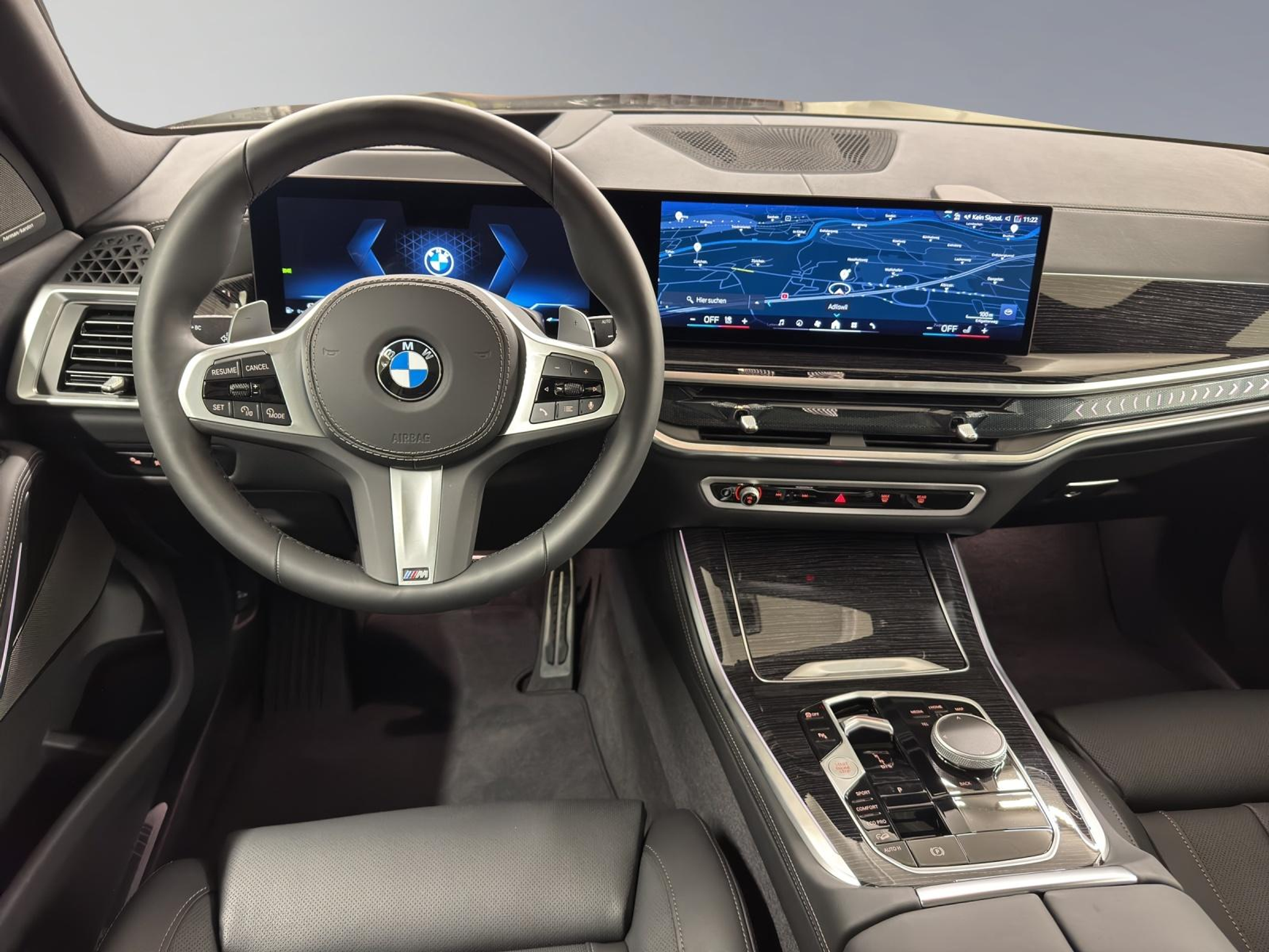 listing desktop thumbnail image 14