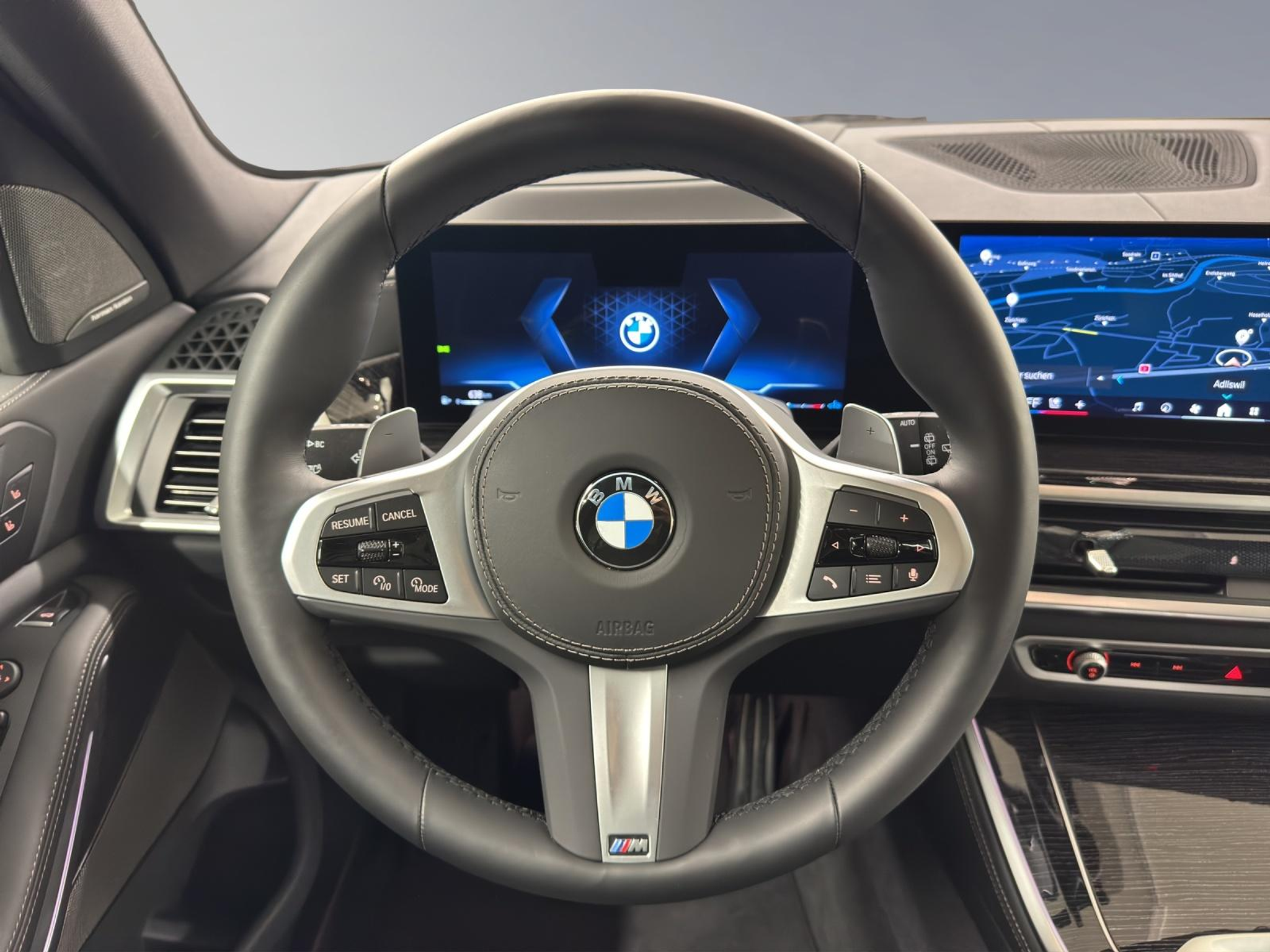 listing desktop thumbnail image 13