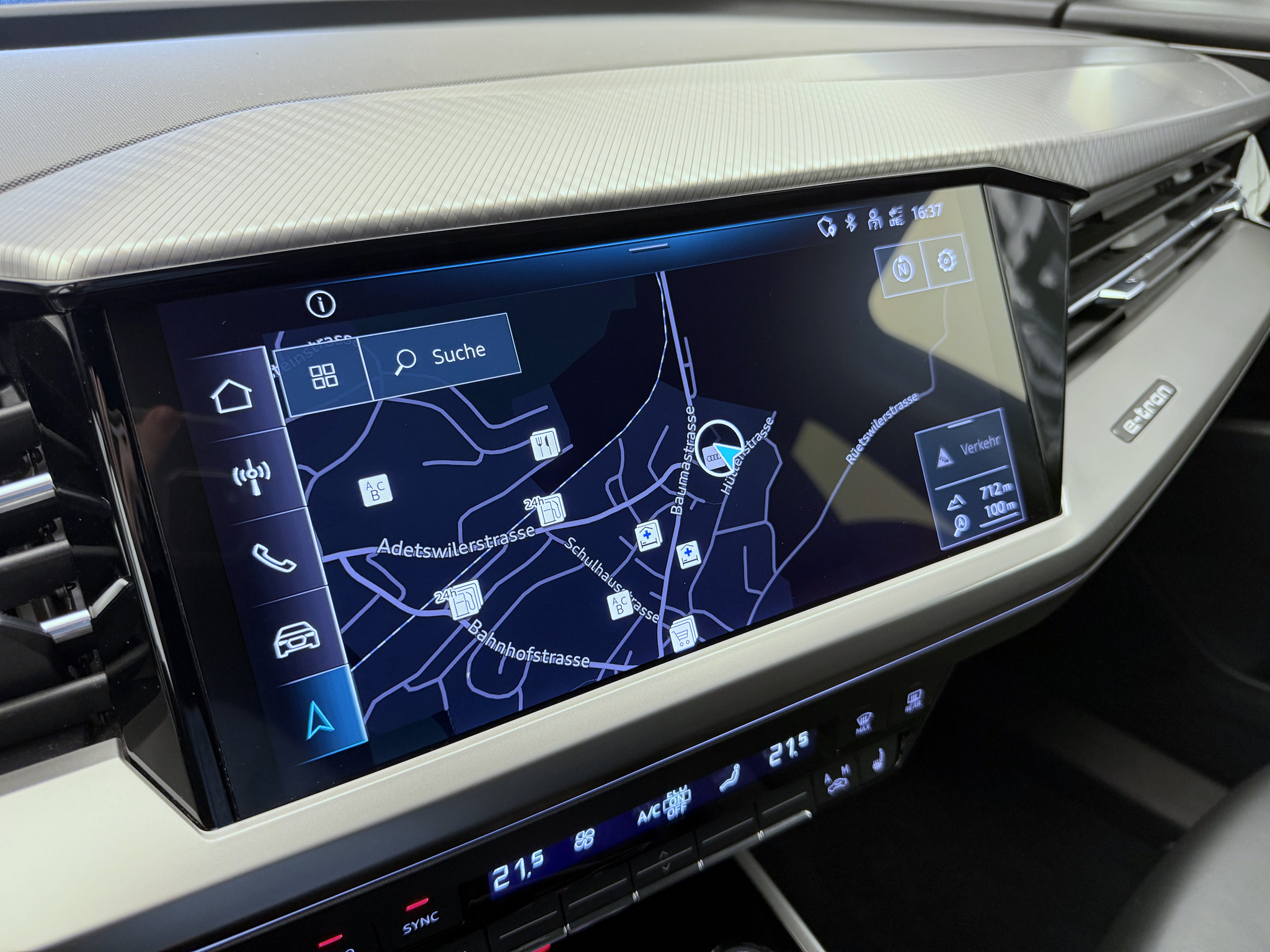 listing desktop thumbnail image 13