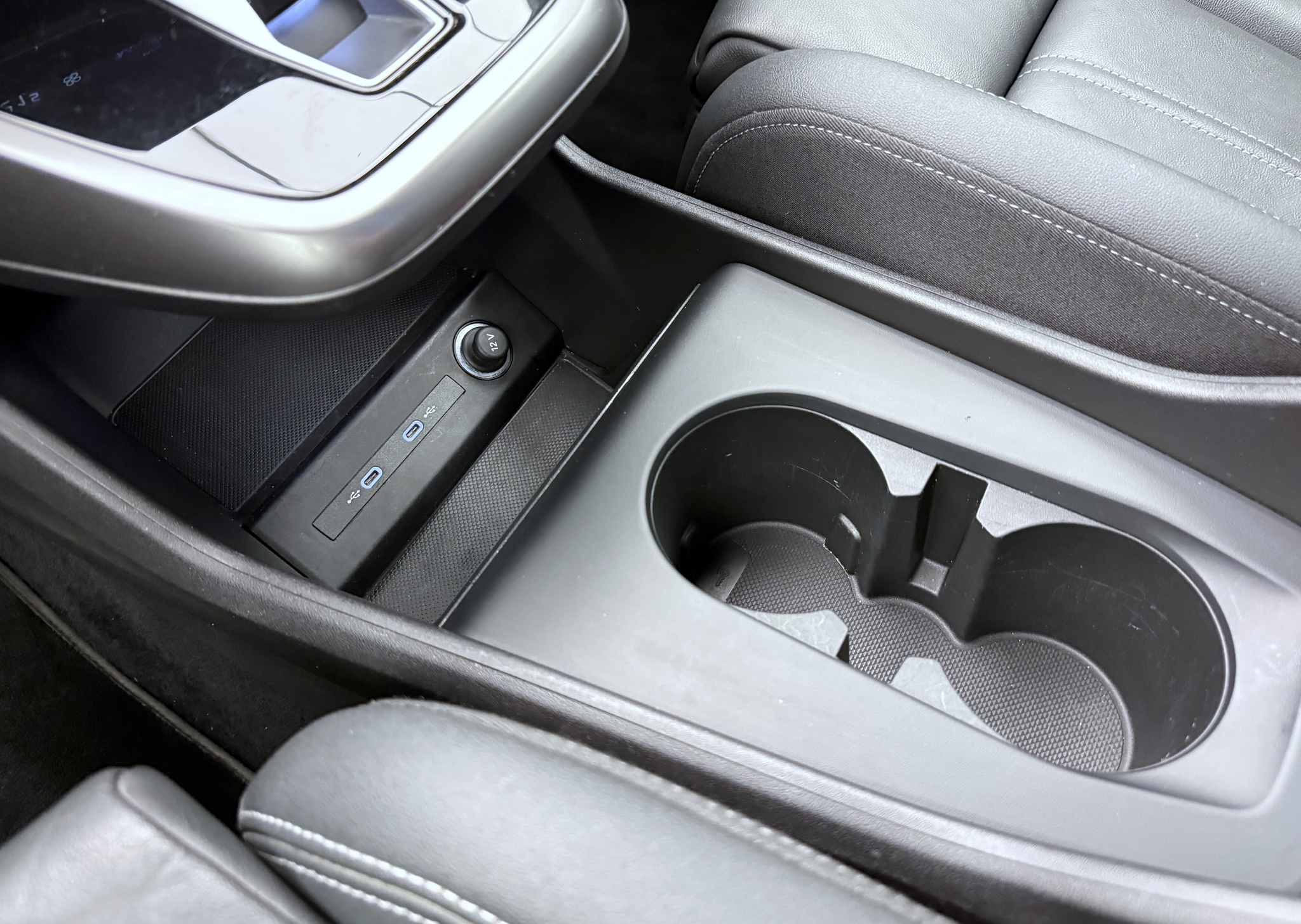 listing desktop thumbnail image 9