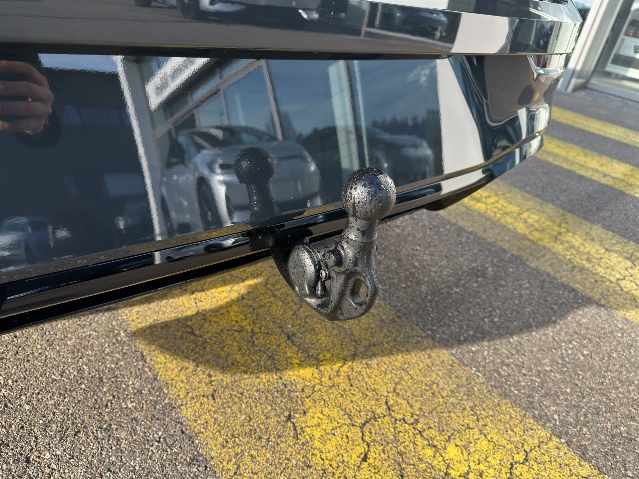 listing desktop thumbnail image 12