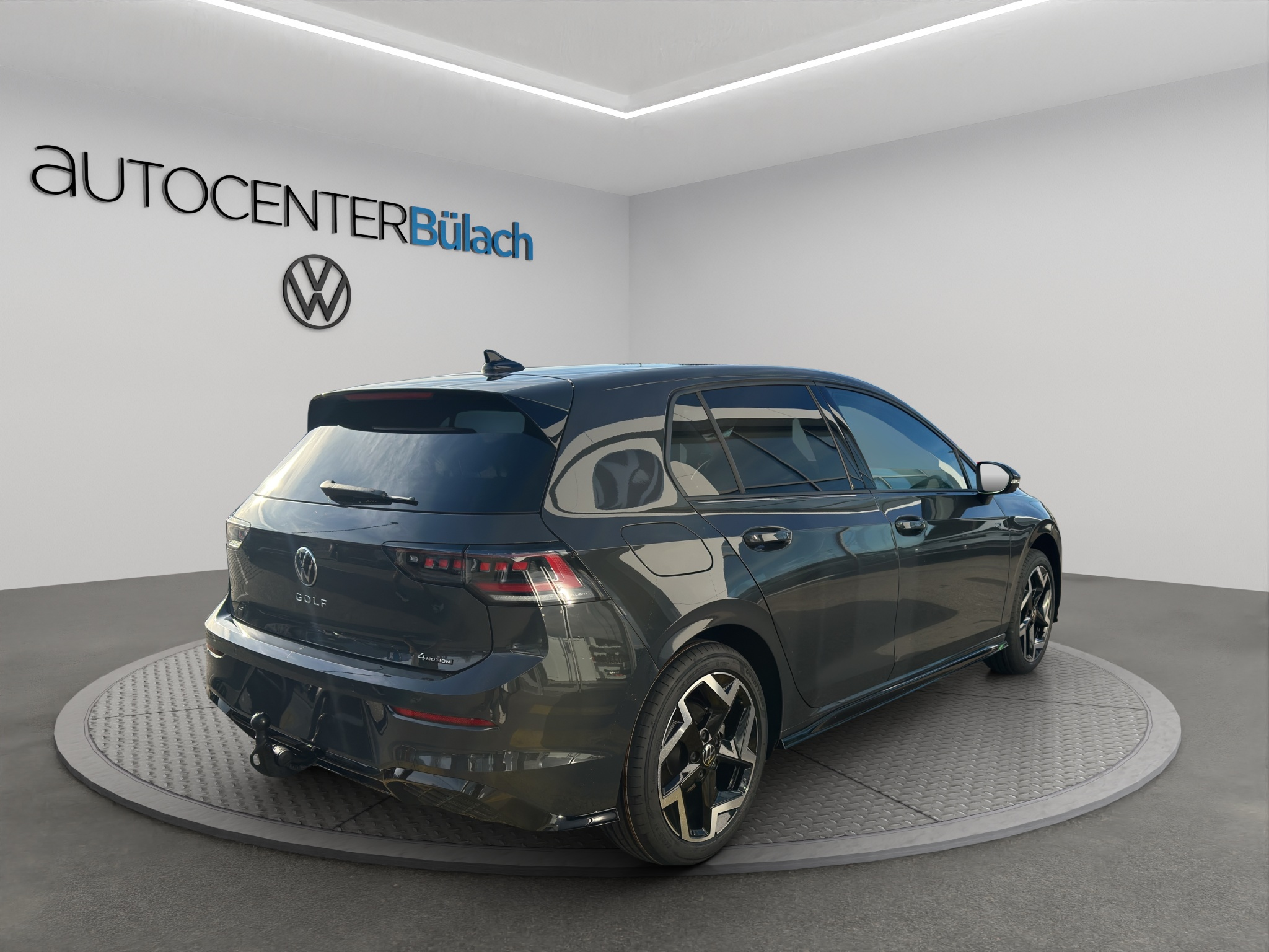 listing desktop thumbnail image 4