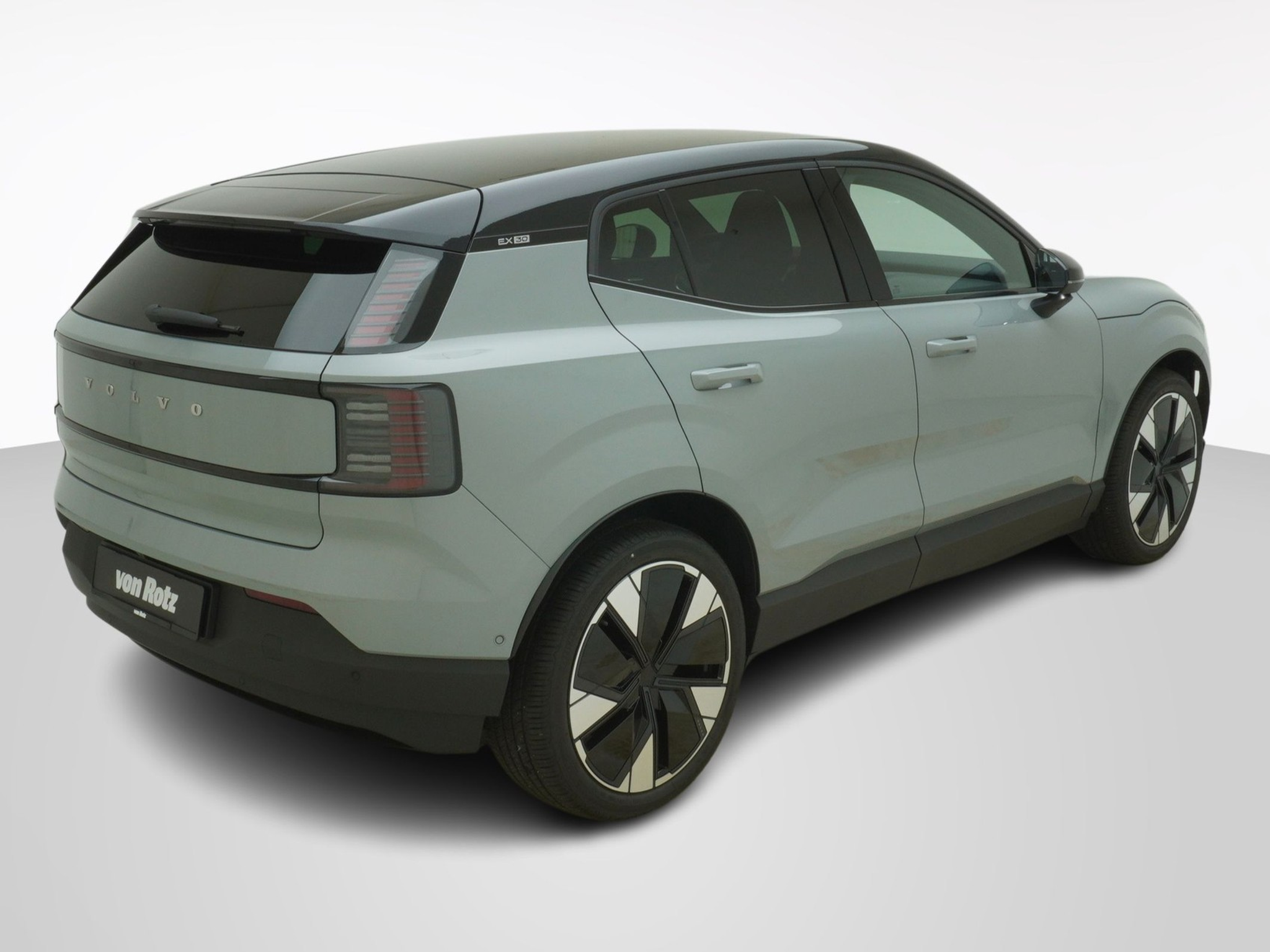 listing desktop thumbnail image 4