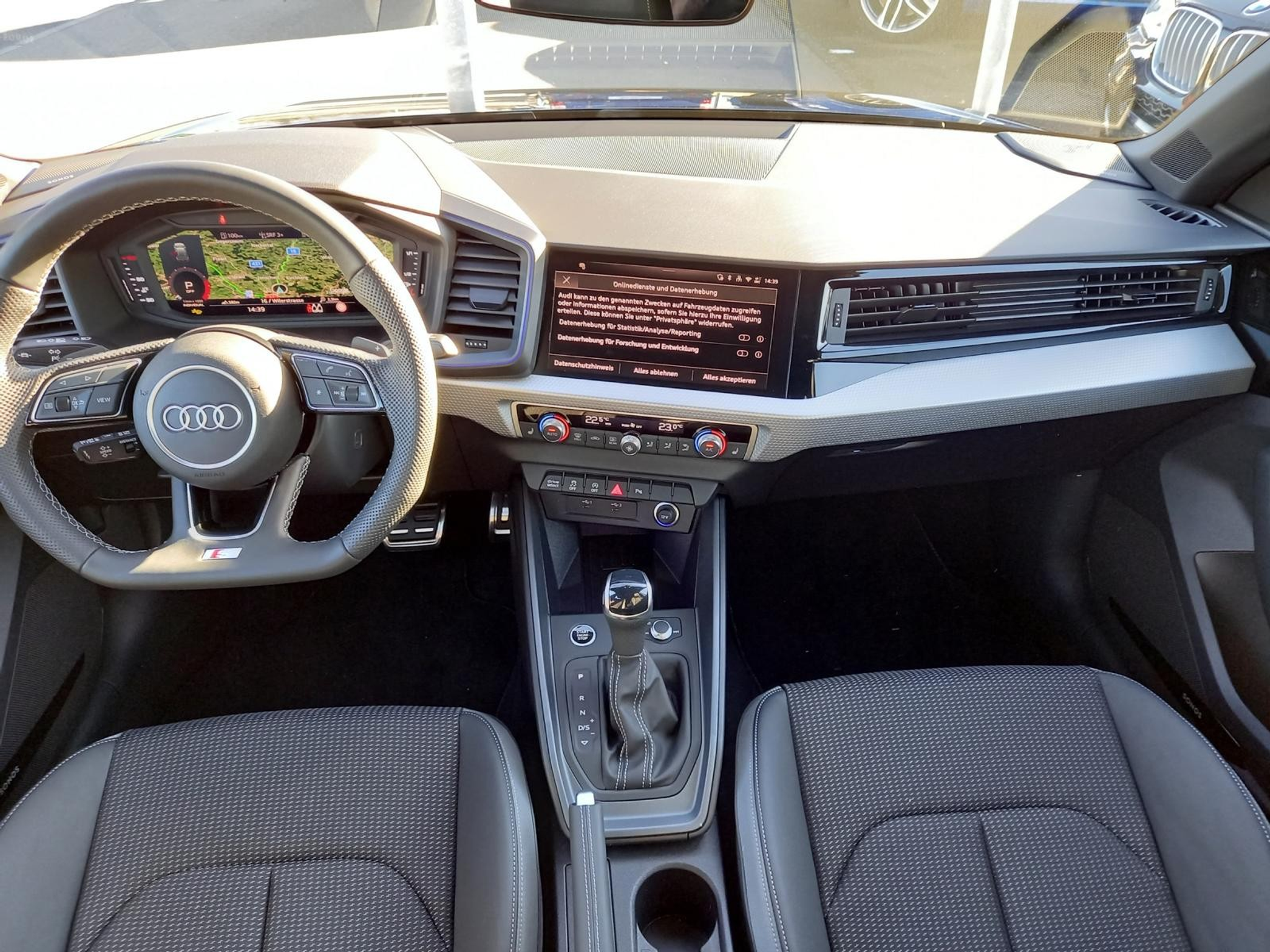 listing desktop thumbnail image 5