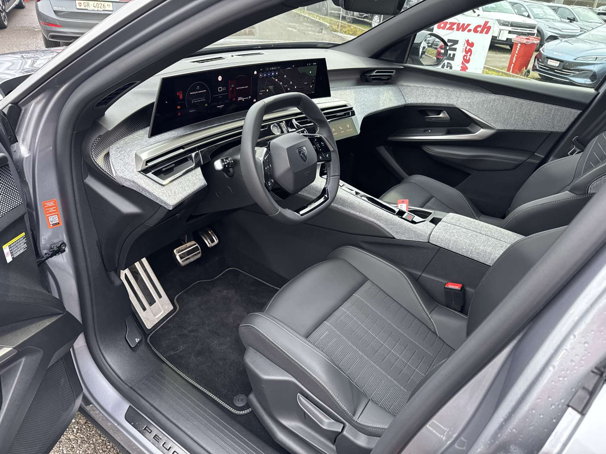 listing desktop thumbnail image 5