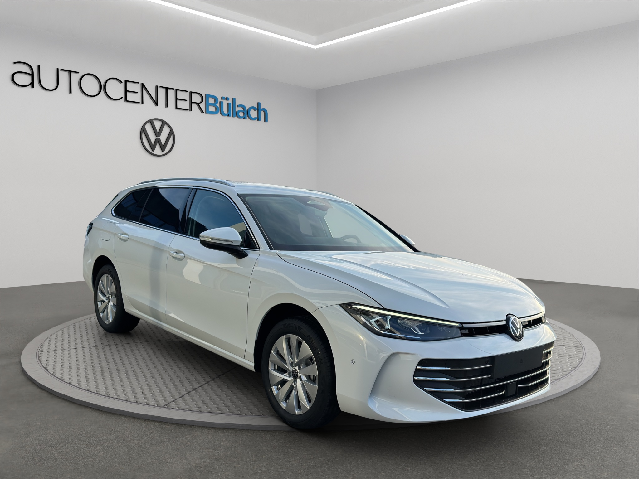 listing desktop thumbnail image 2