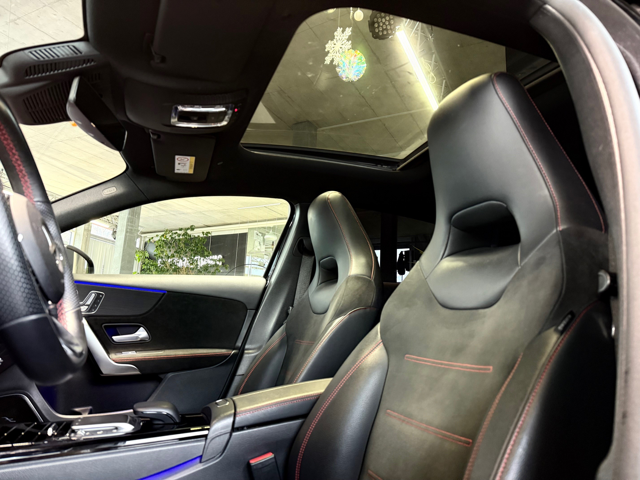 listing desktop thumbnail image 11