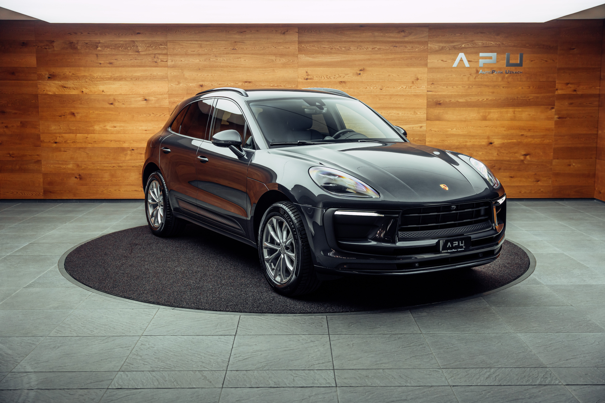 car-image-0