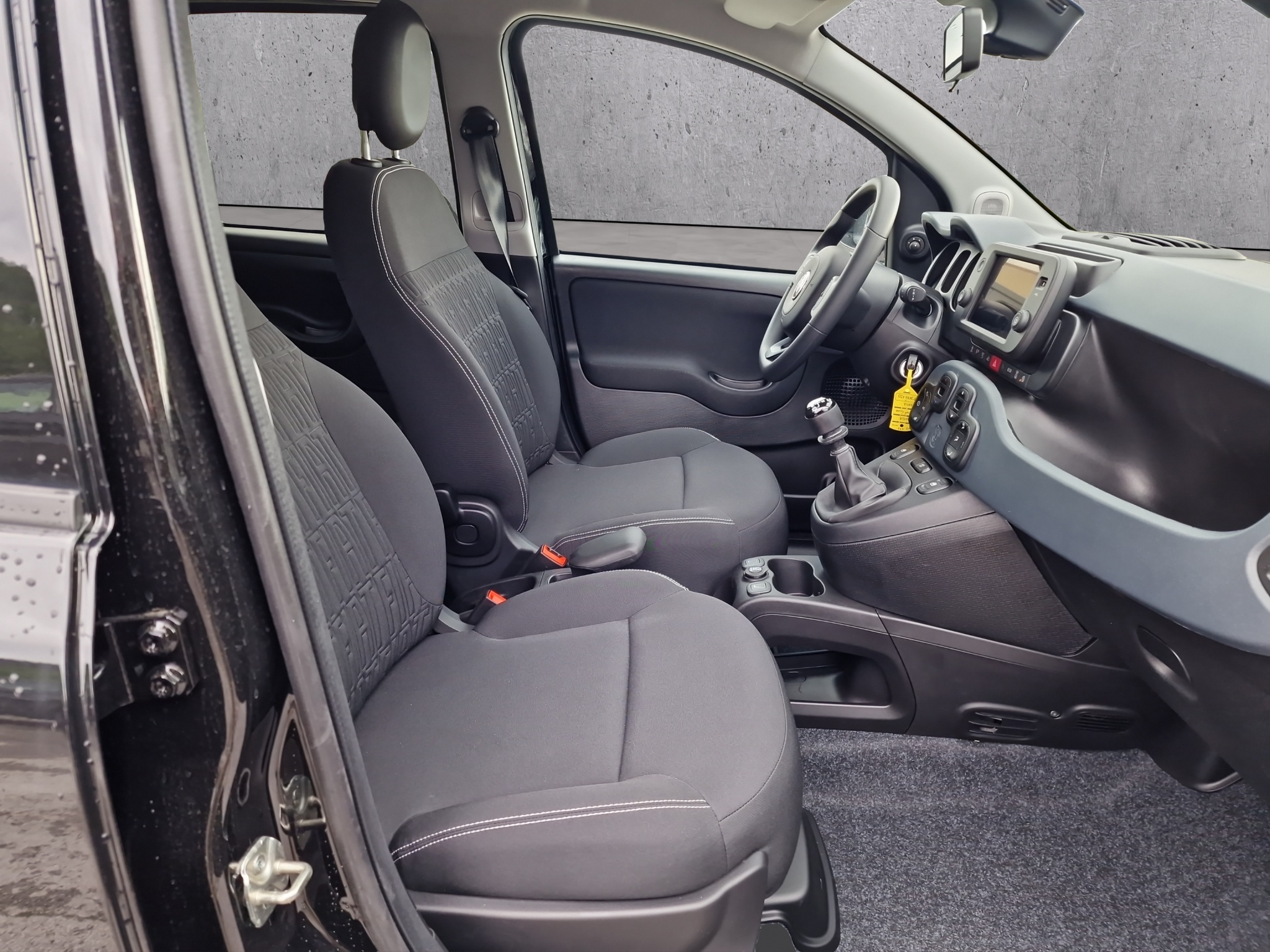 listing desktop thumbnail image 10