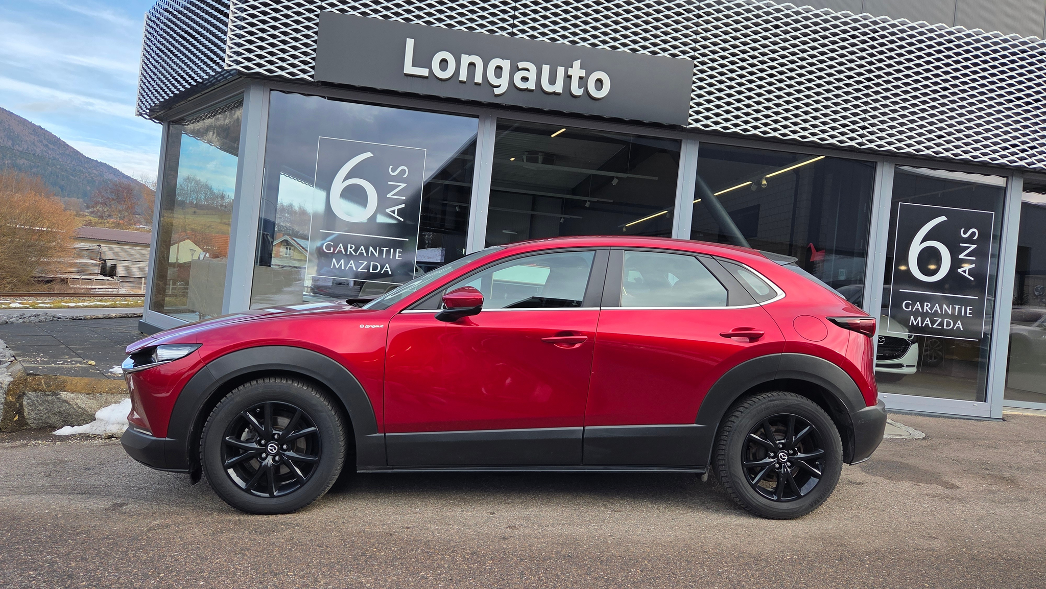 listing desktop thumbnail image 0