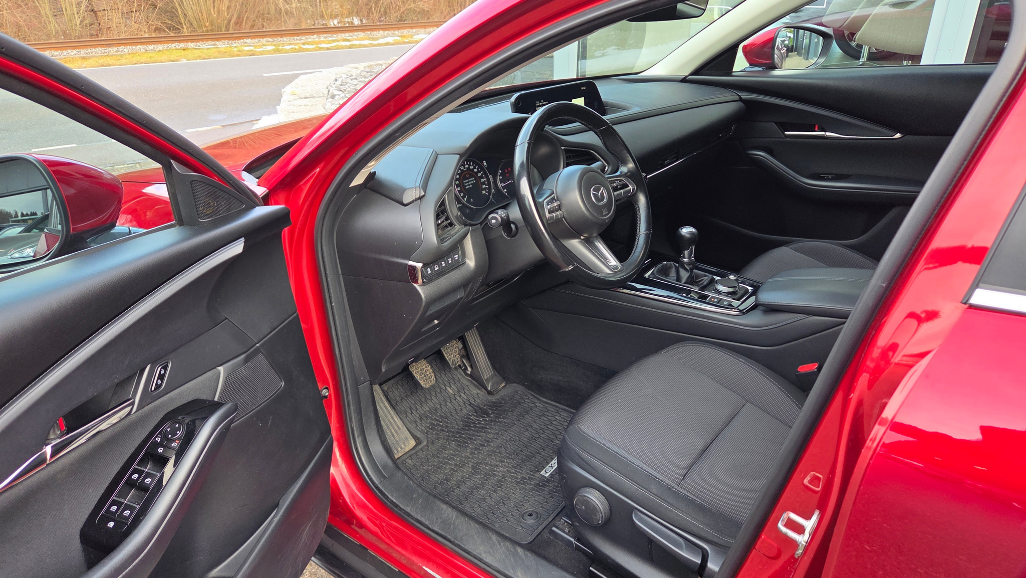 listing desktop thumbnail image 10