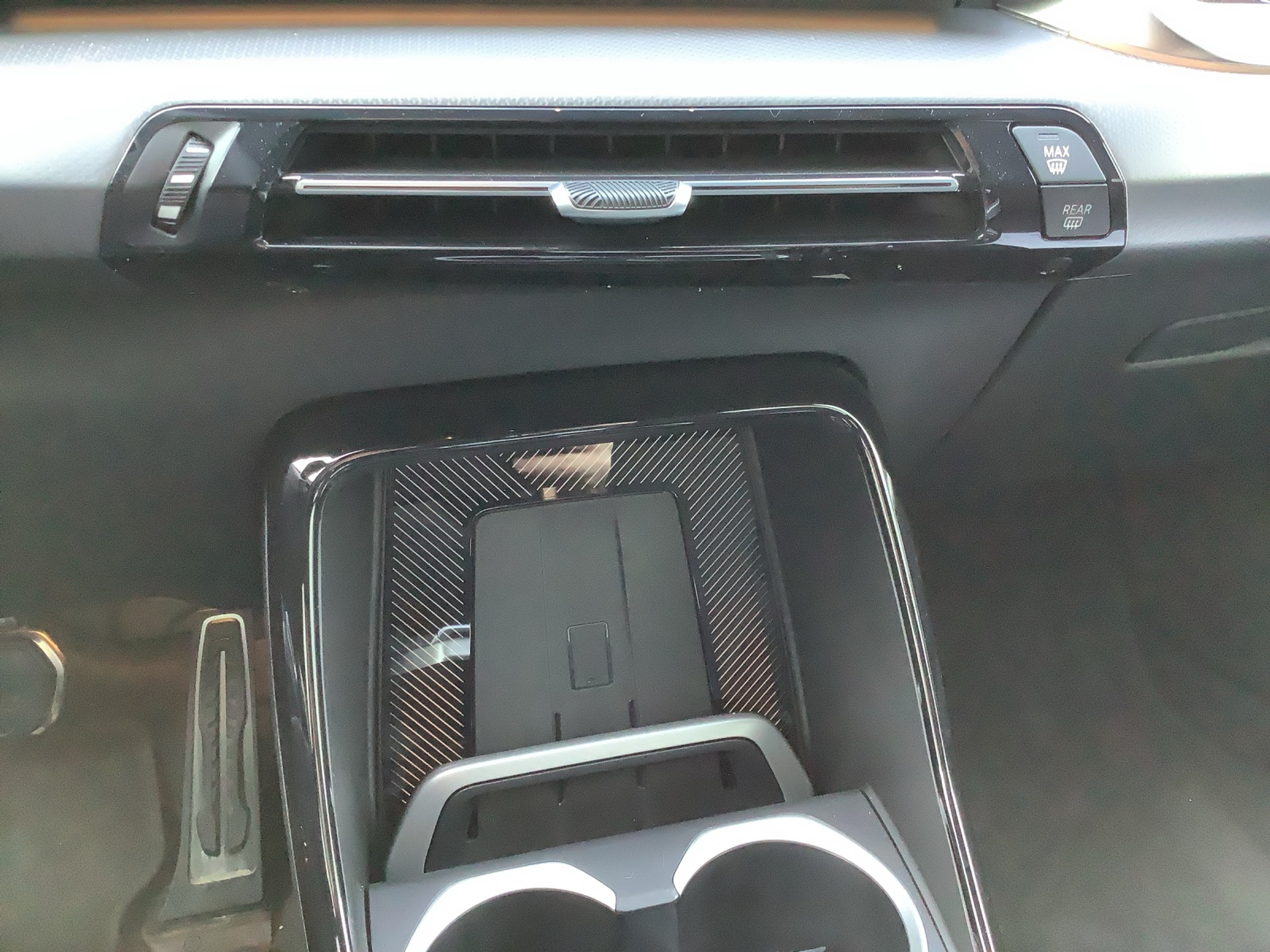 listing desktop thumbnail image 16