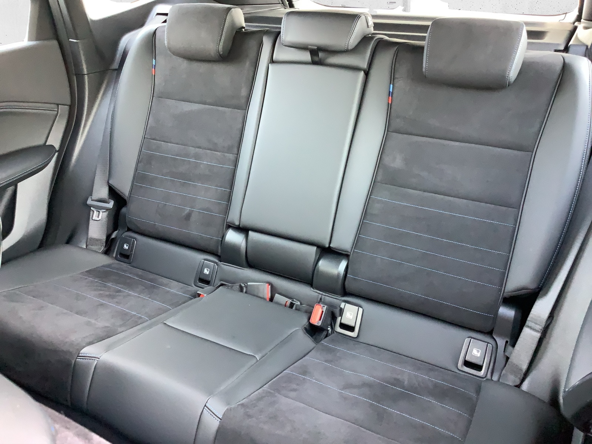 listing desktop thumbnail image 19