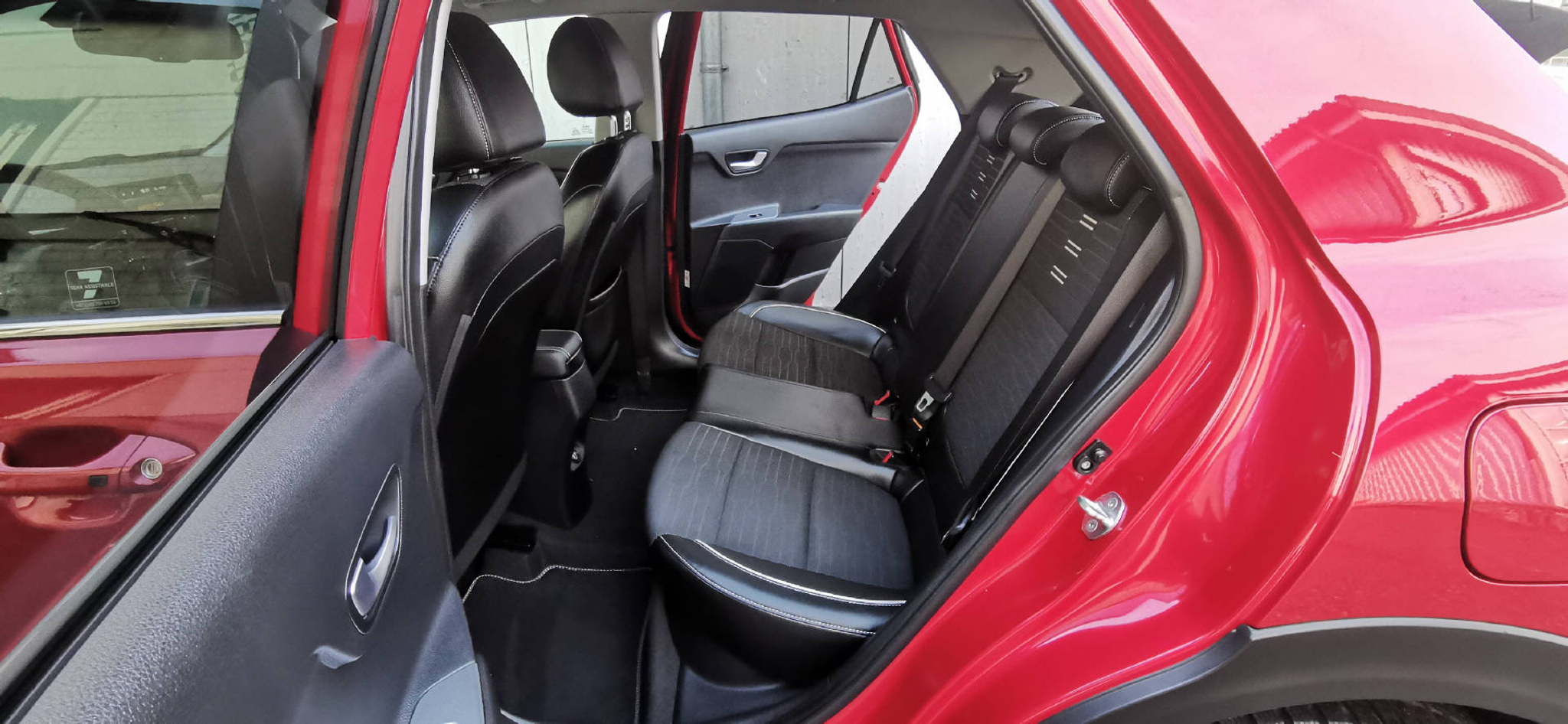 listing desktop thumbnail image 15