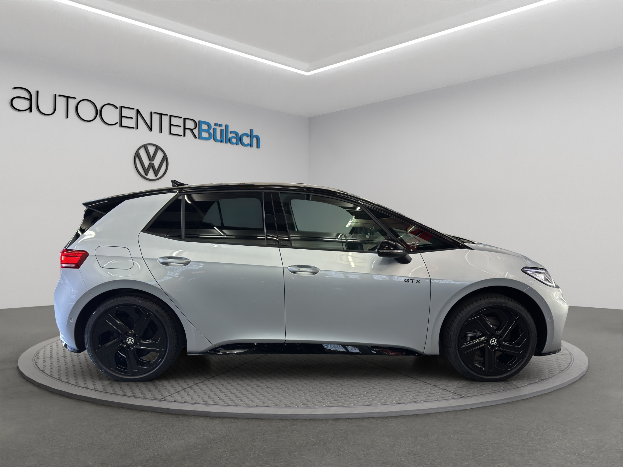 listing desktop thumbnail image 3