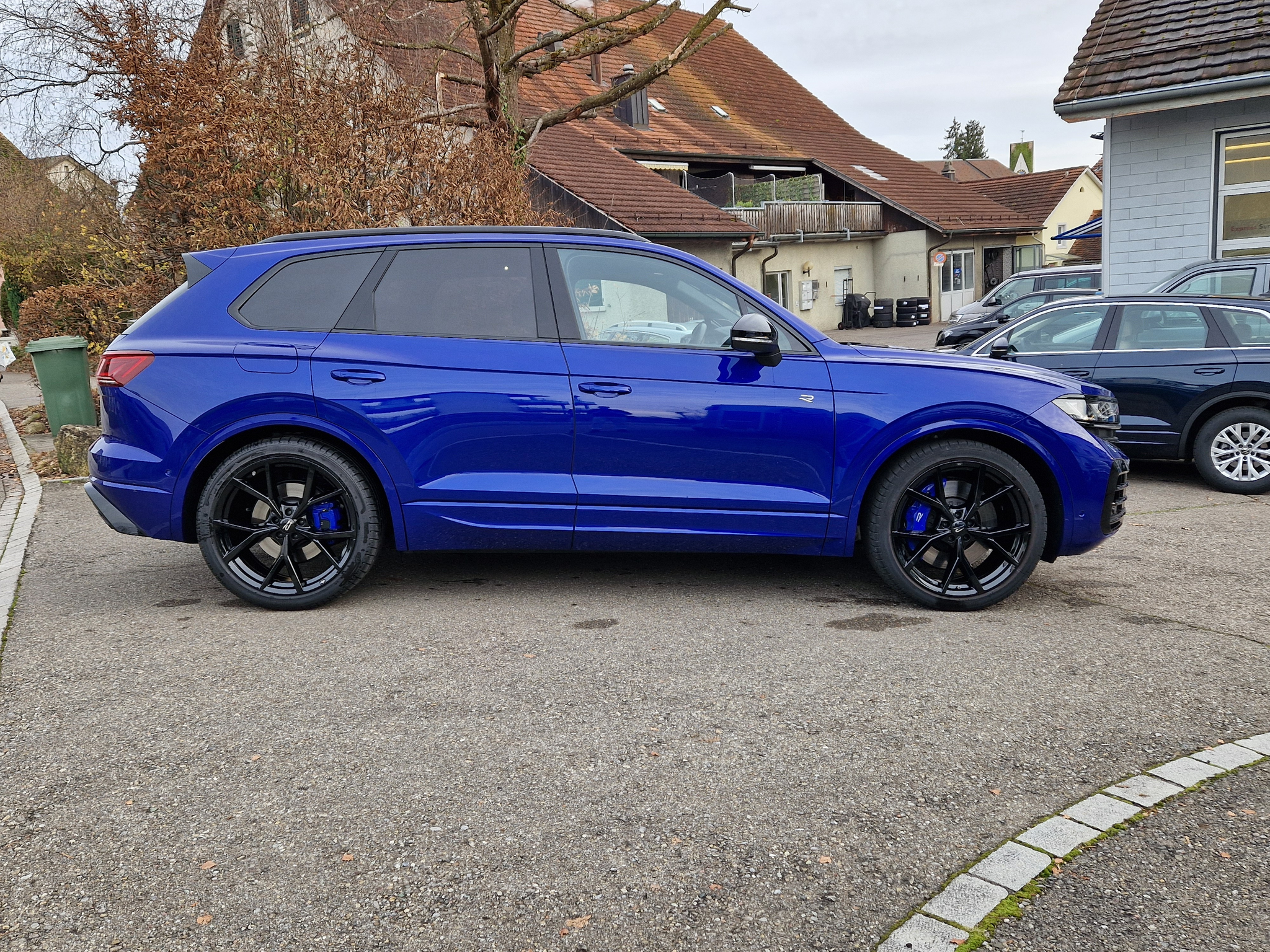 listing desktop thumbnail image 5