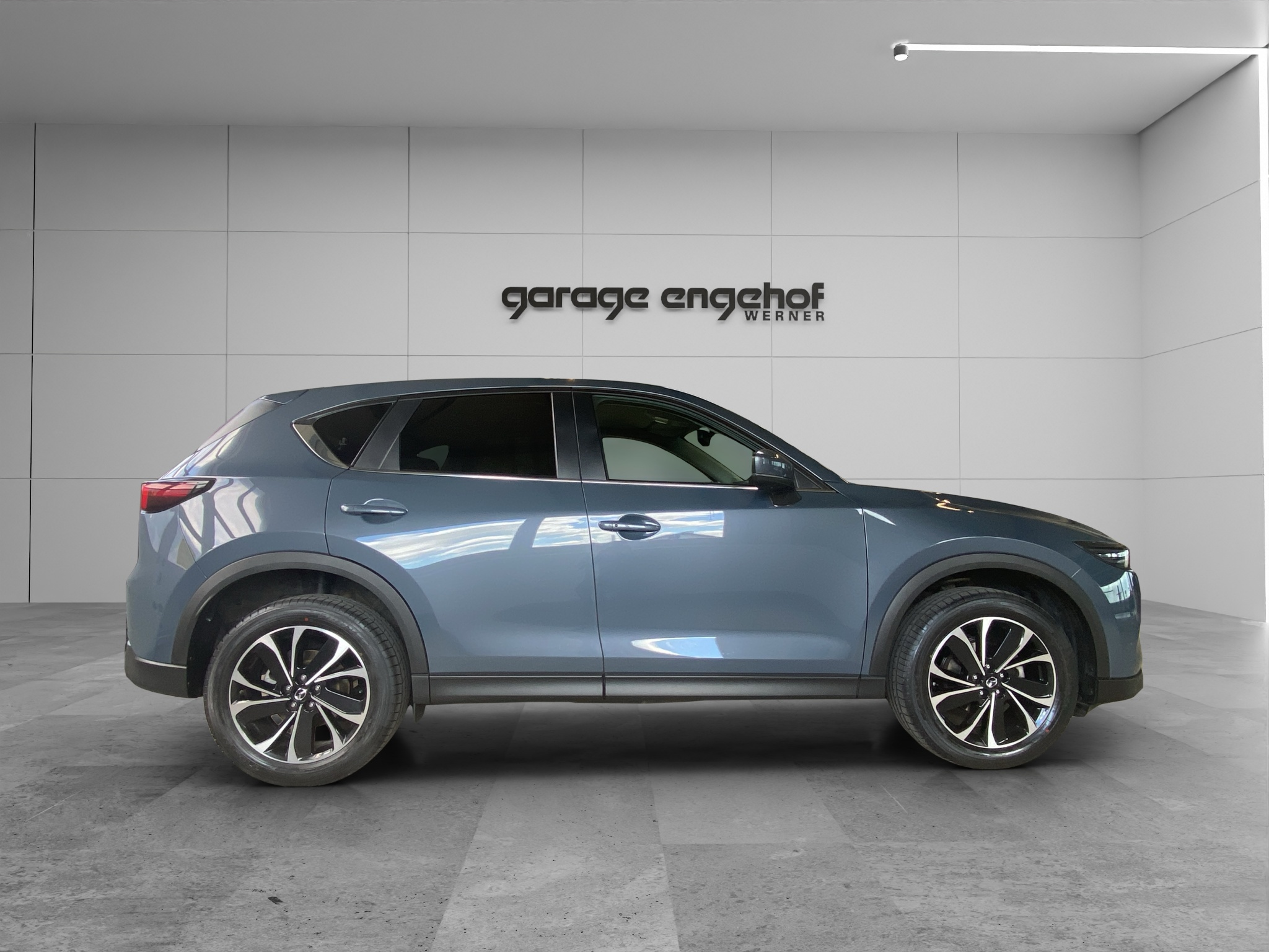 listing desktop thumbnail image 8