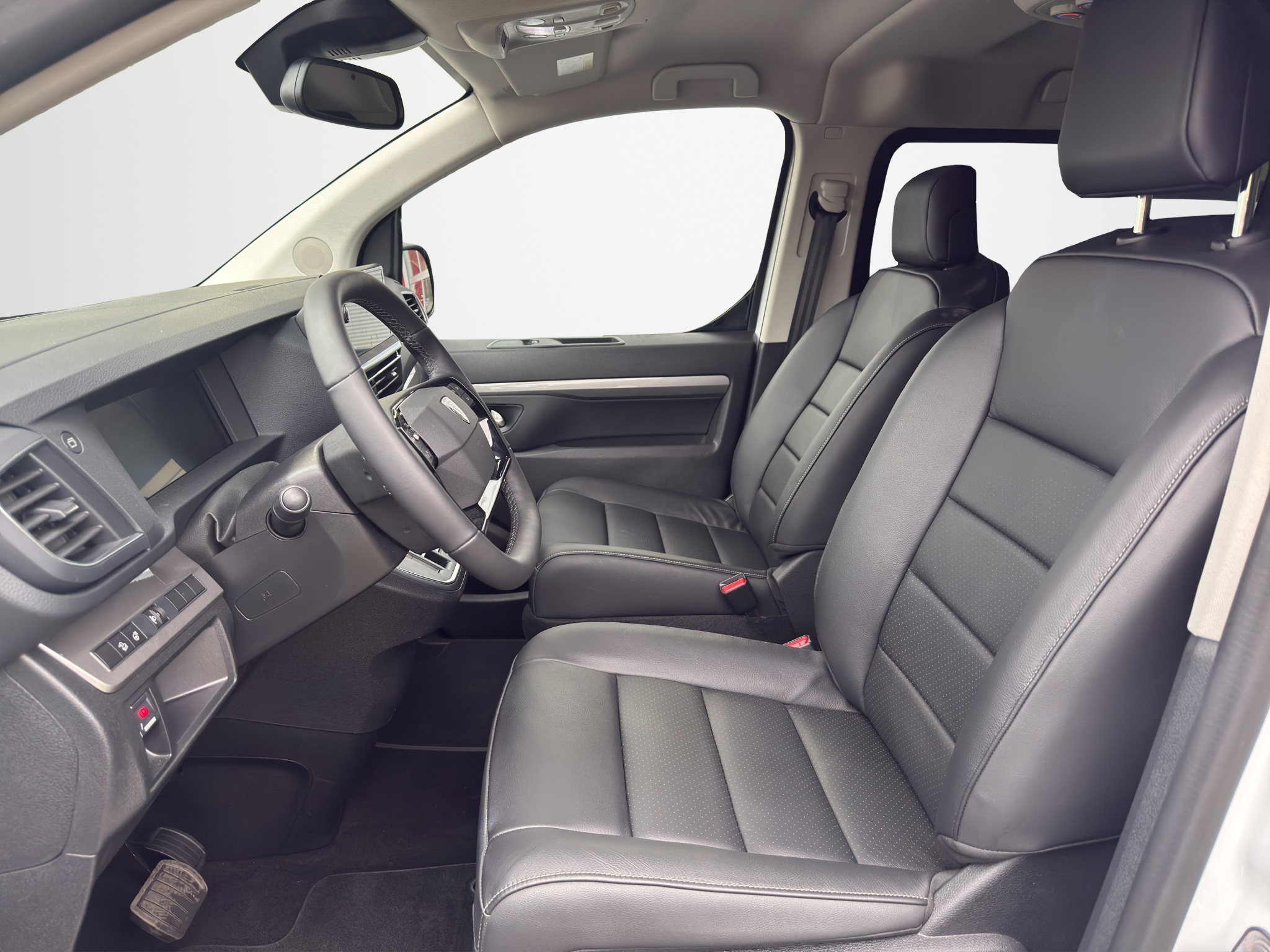 listing desktop thumbnail image 6