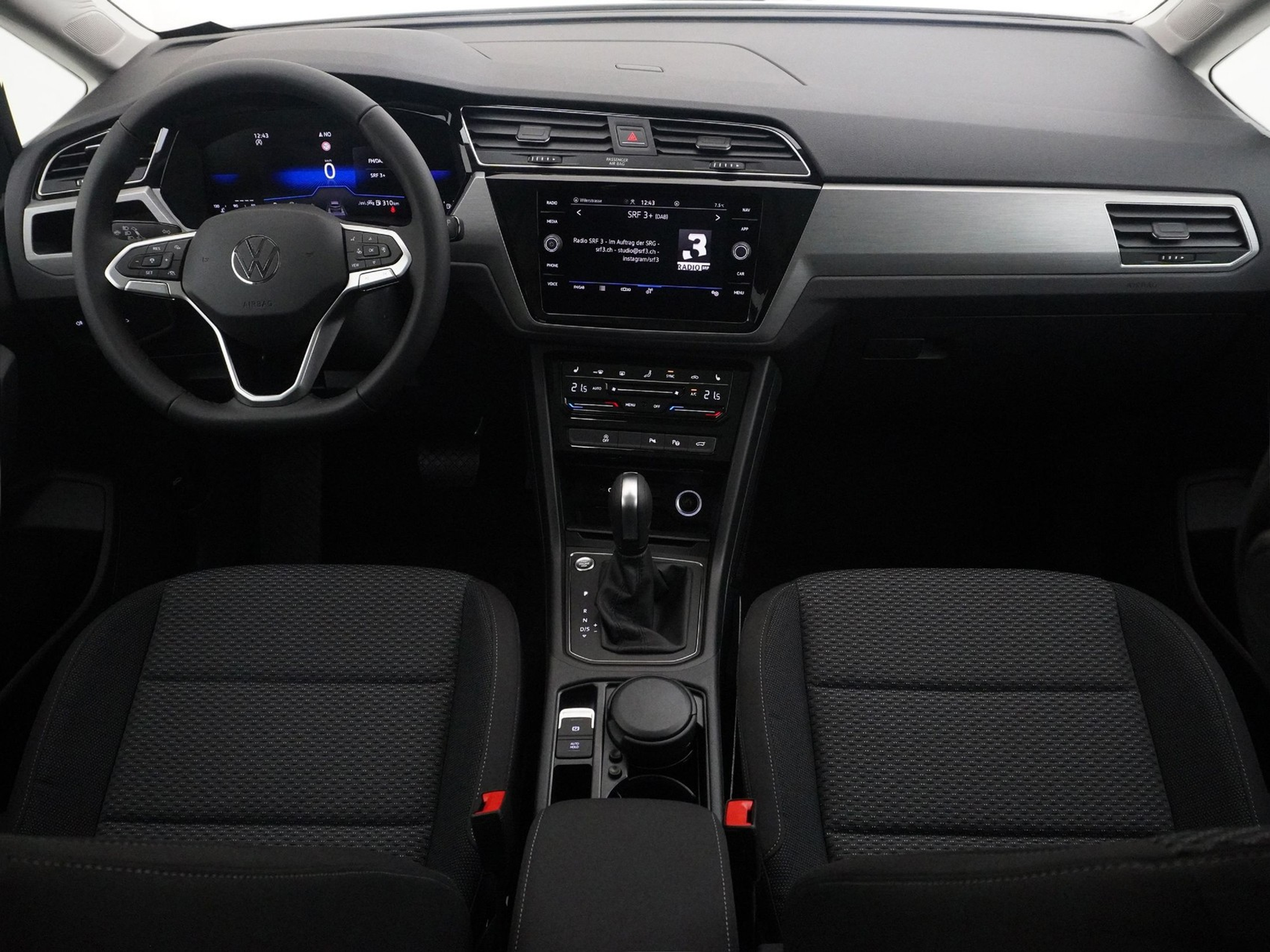 listing desktop thumbnail image 11