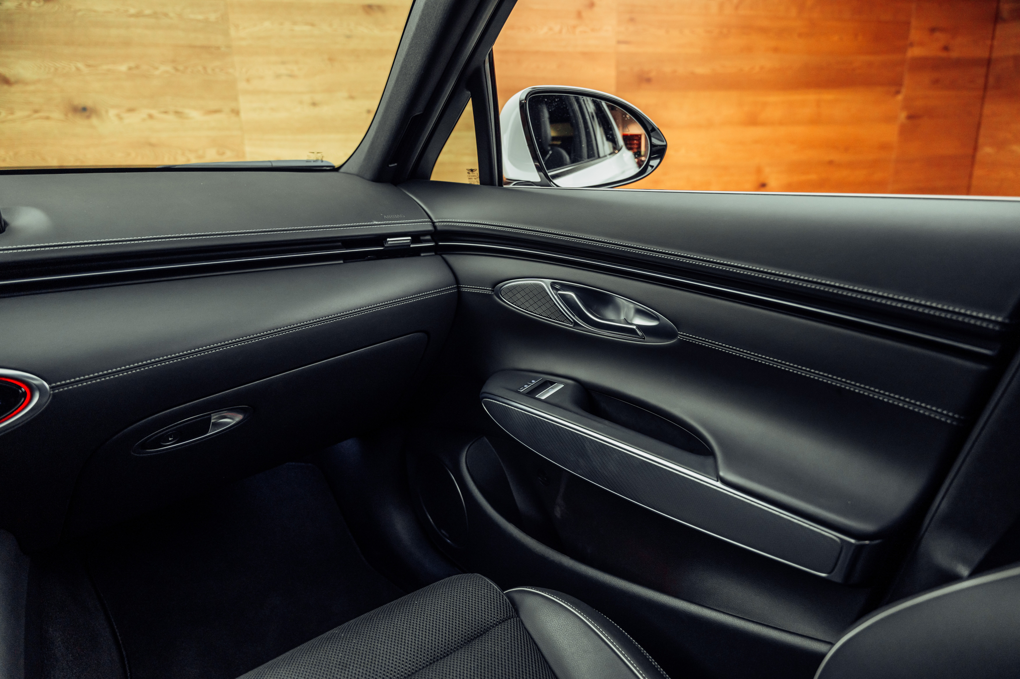 listing desktop thumbnail image 9