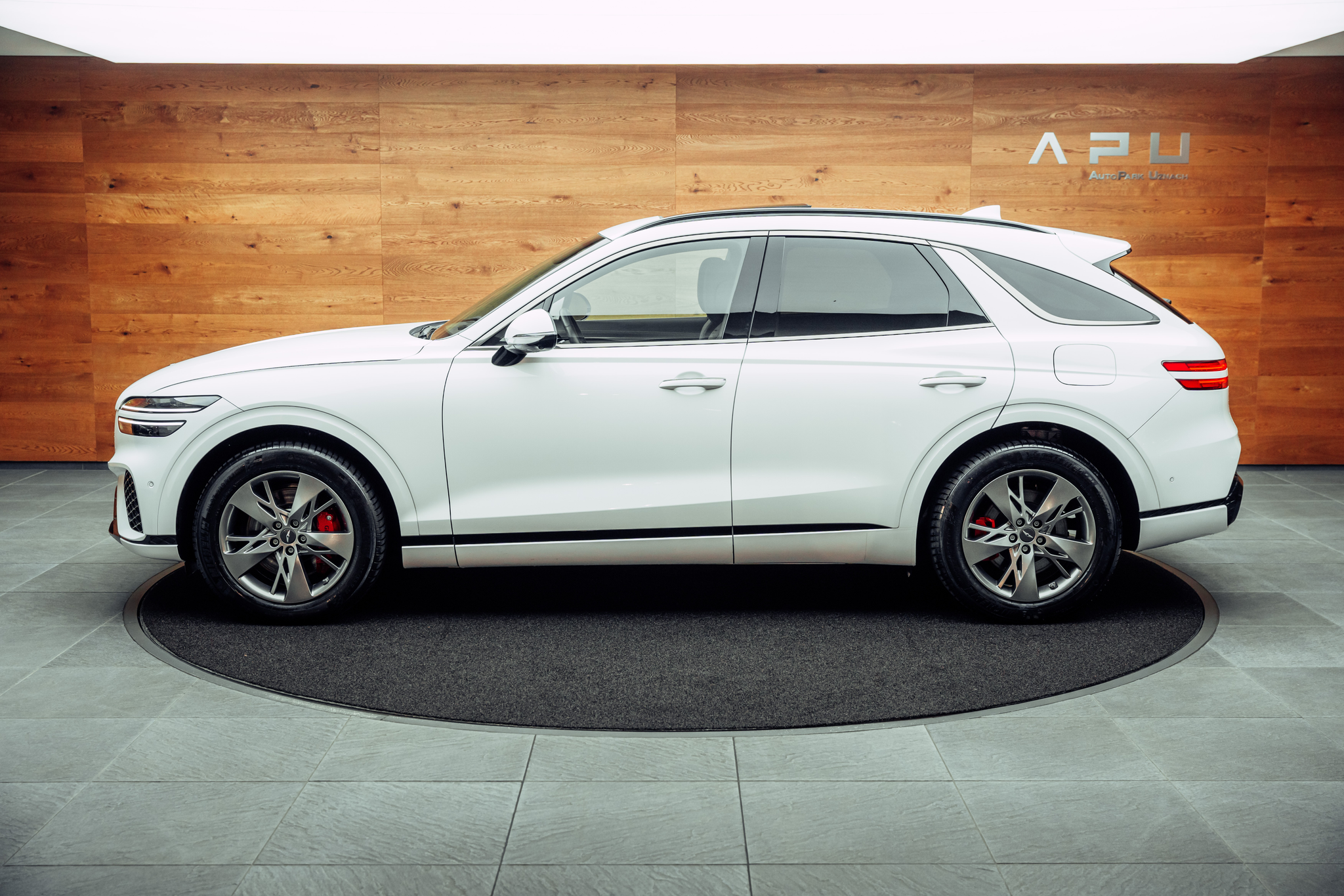 listing desktop thumbnail image 8