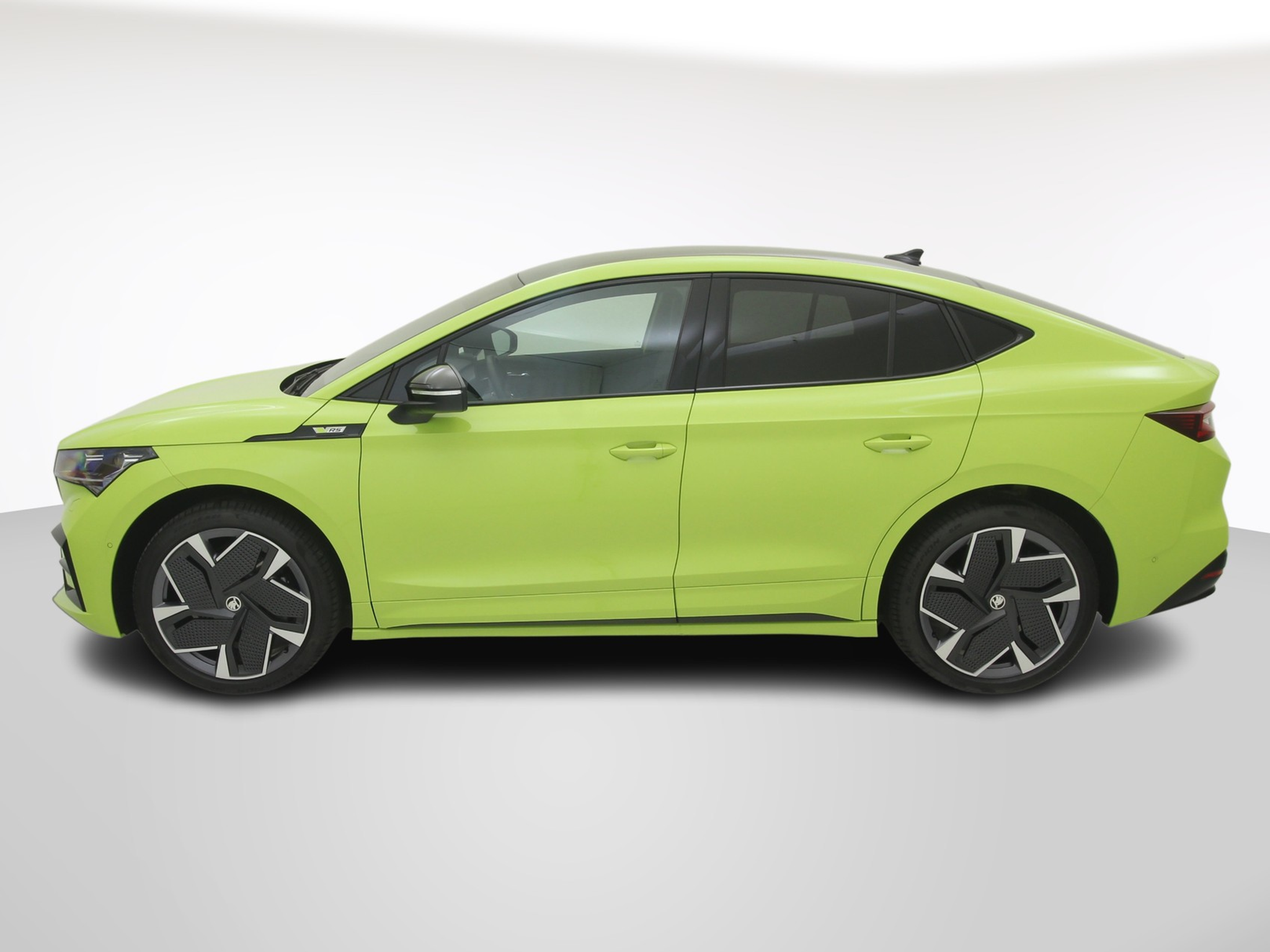 listing desktop thumbnail image 2