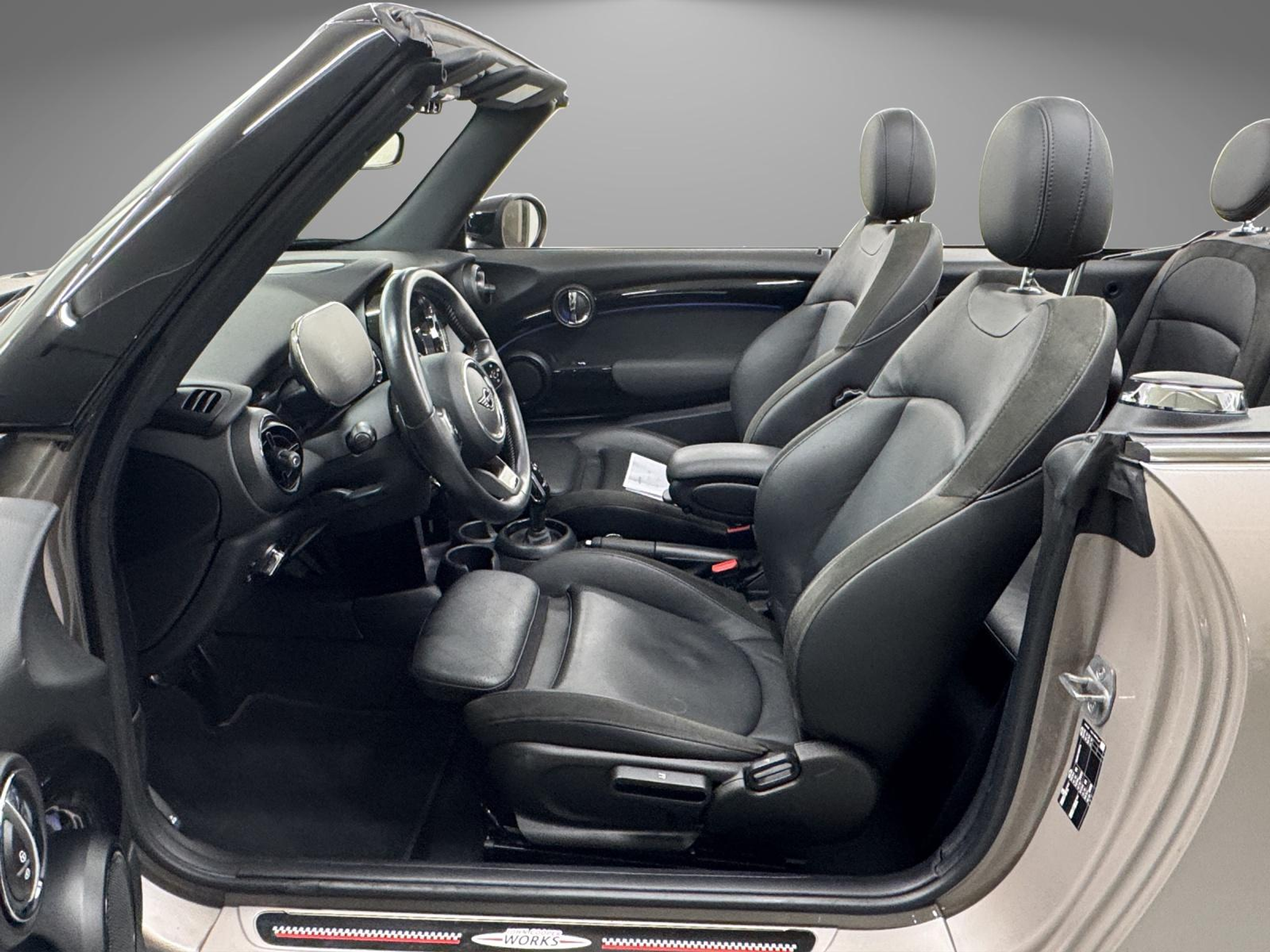 listing desktop thumbnail image 10