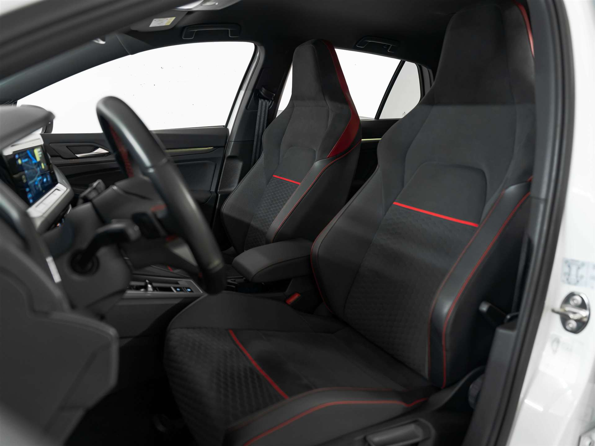 listing desktop thumbnail image 10