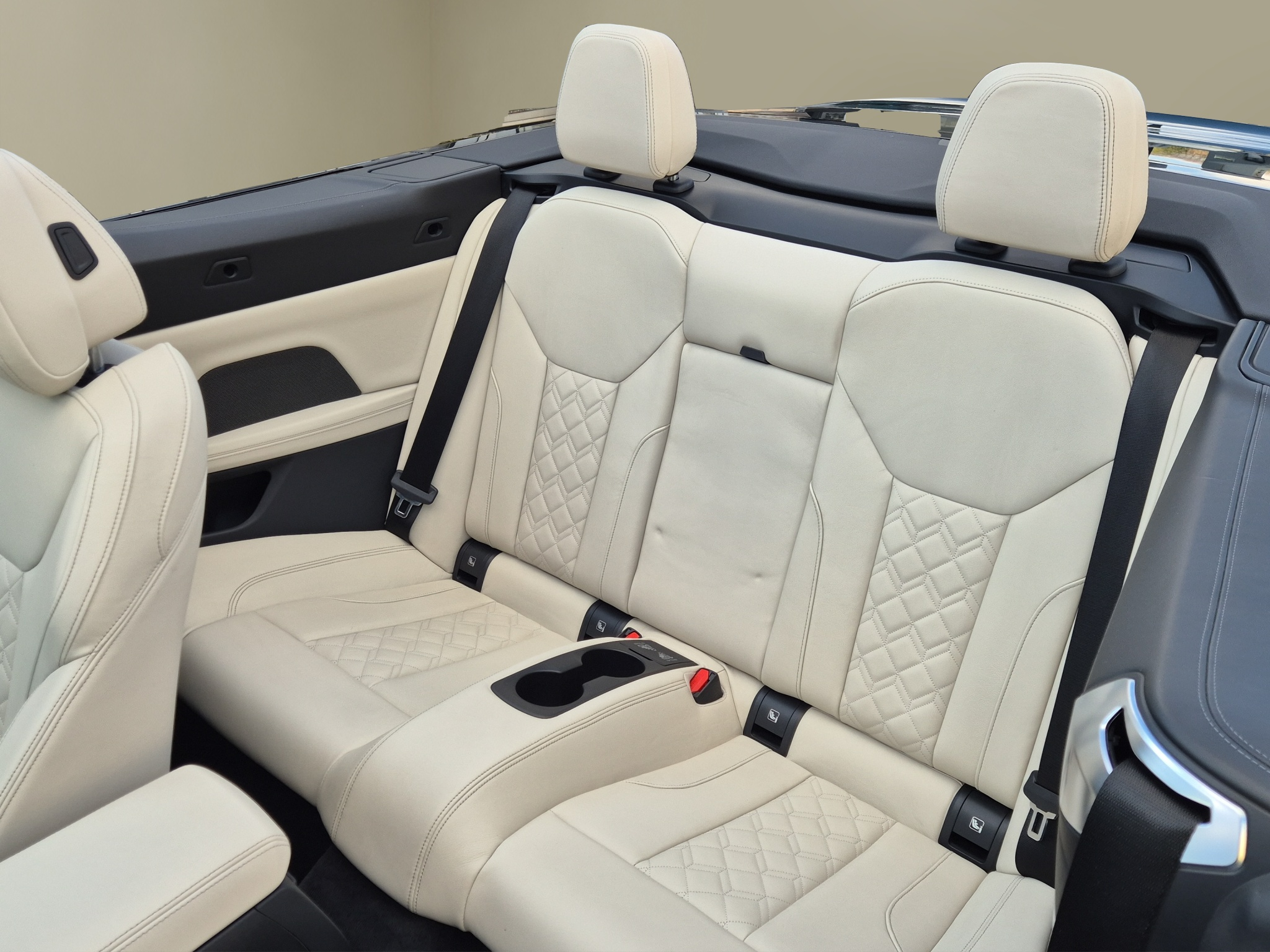 listing desktop thumbnail image 15