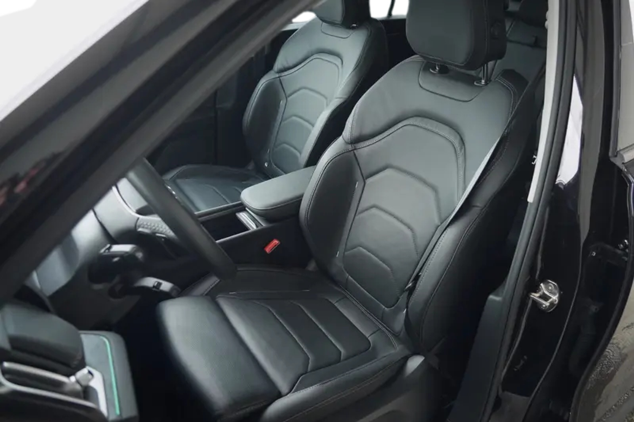 listing desktop thumbnail image 6