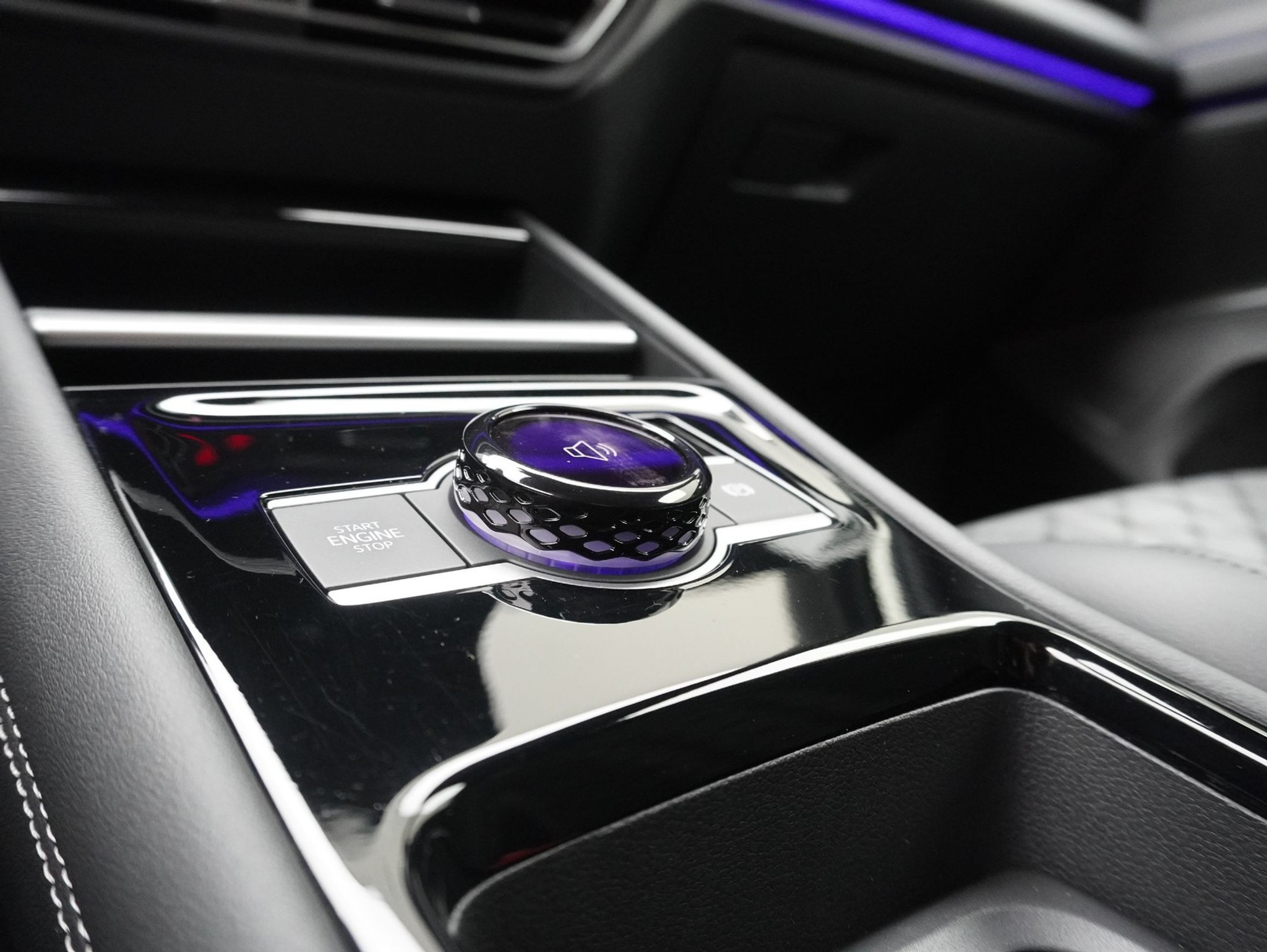 listing desktop thumbnail image 18