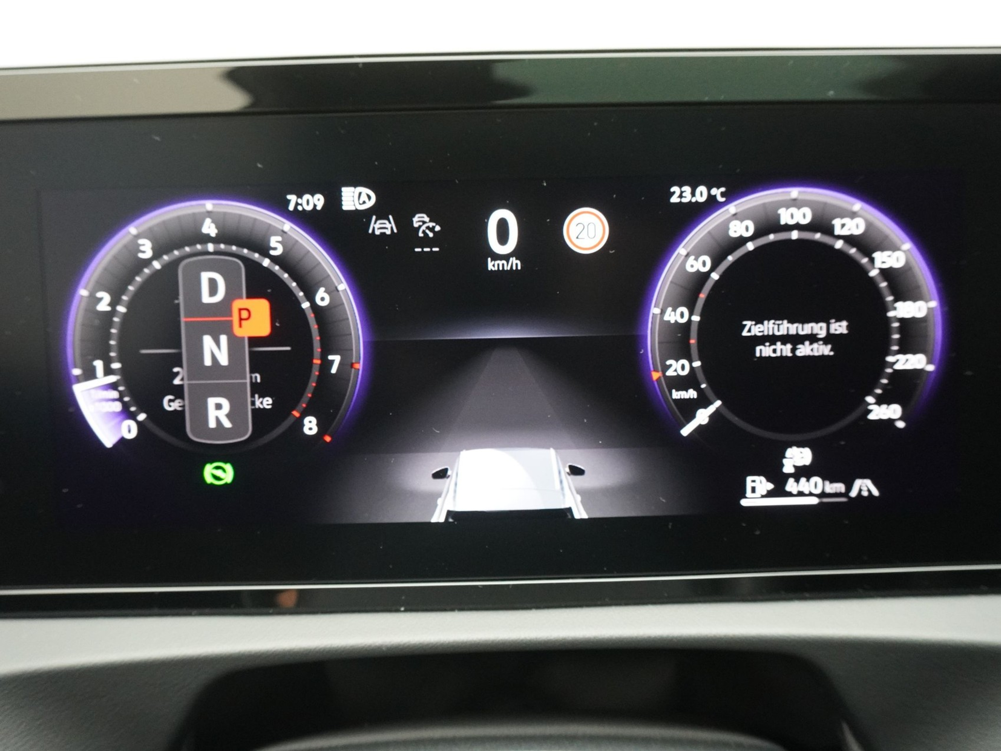 listing desktop thumbnail image 17