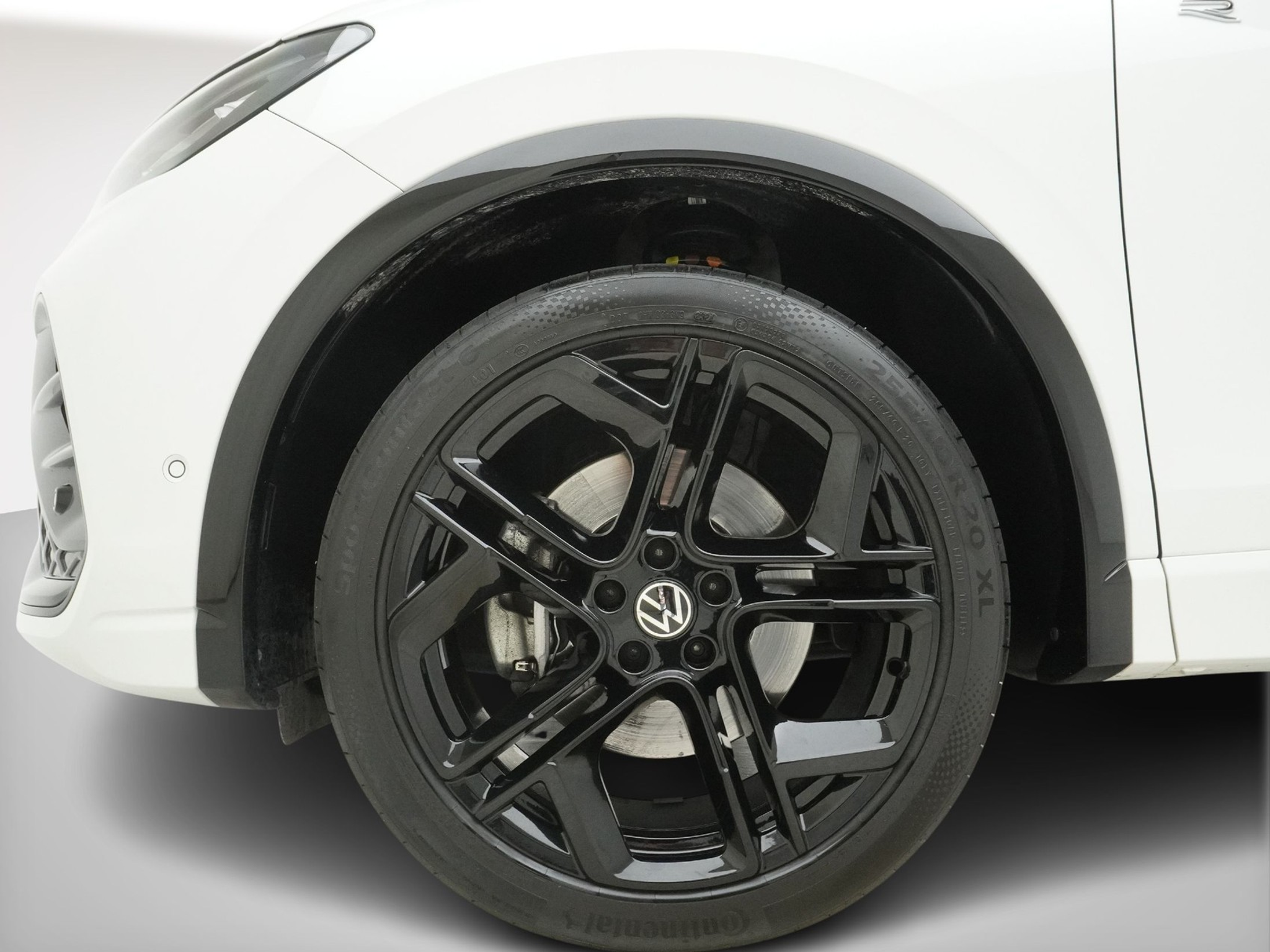 listing desktop thumbnail image 6