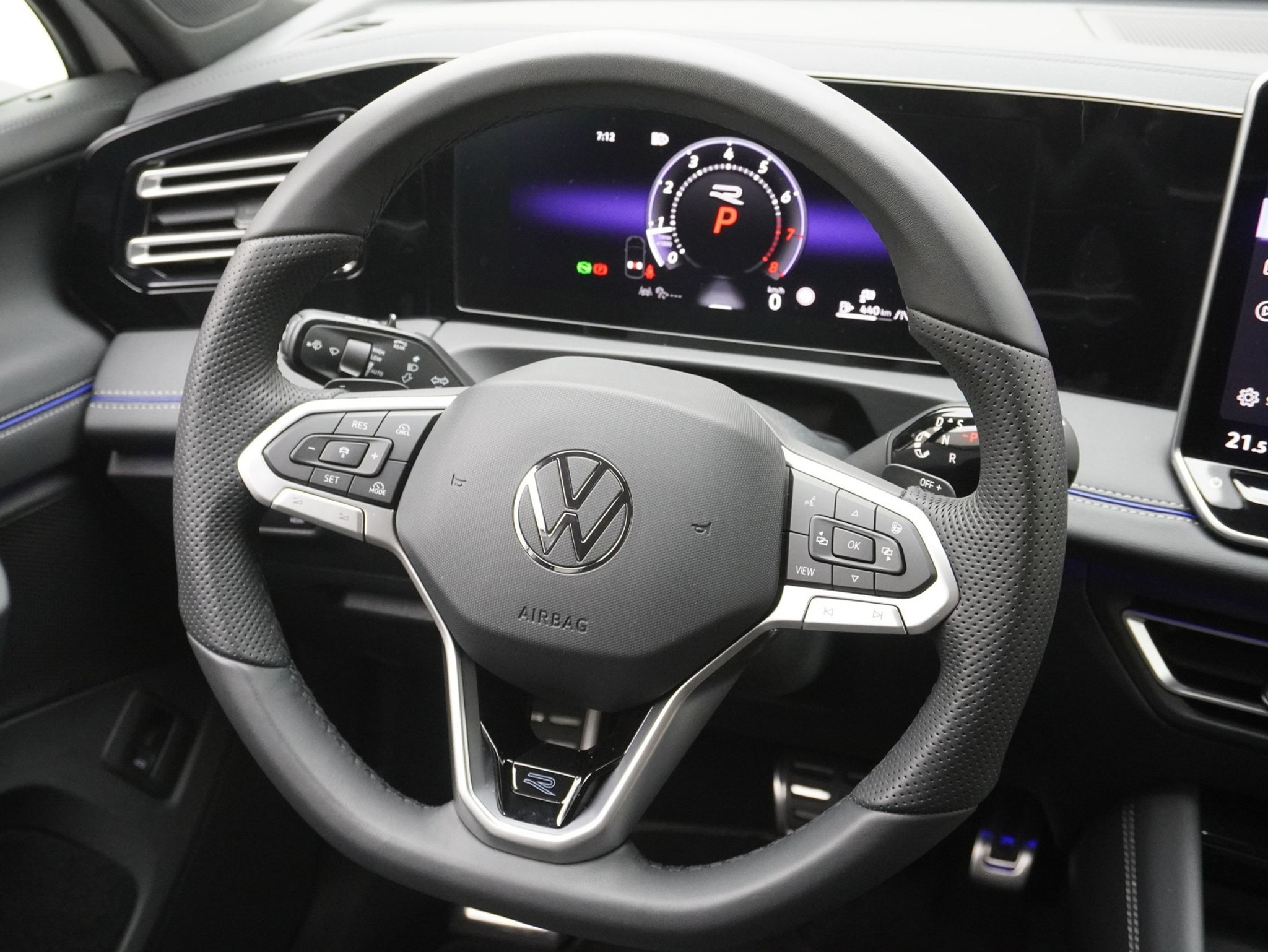 listing desktop thumbnail image 11