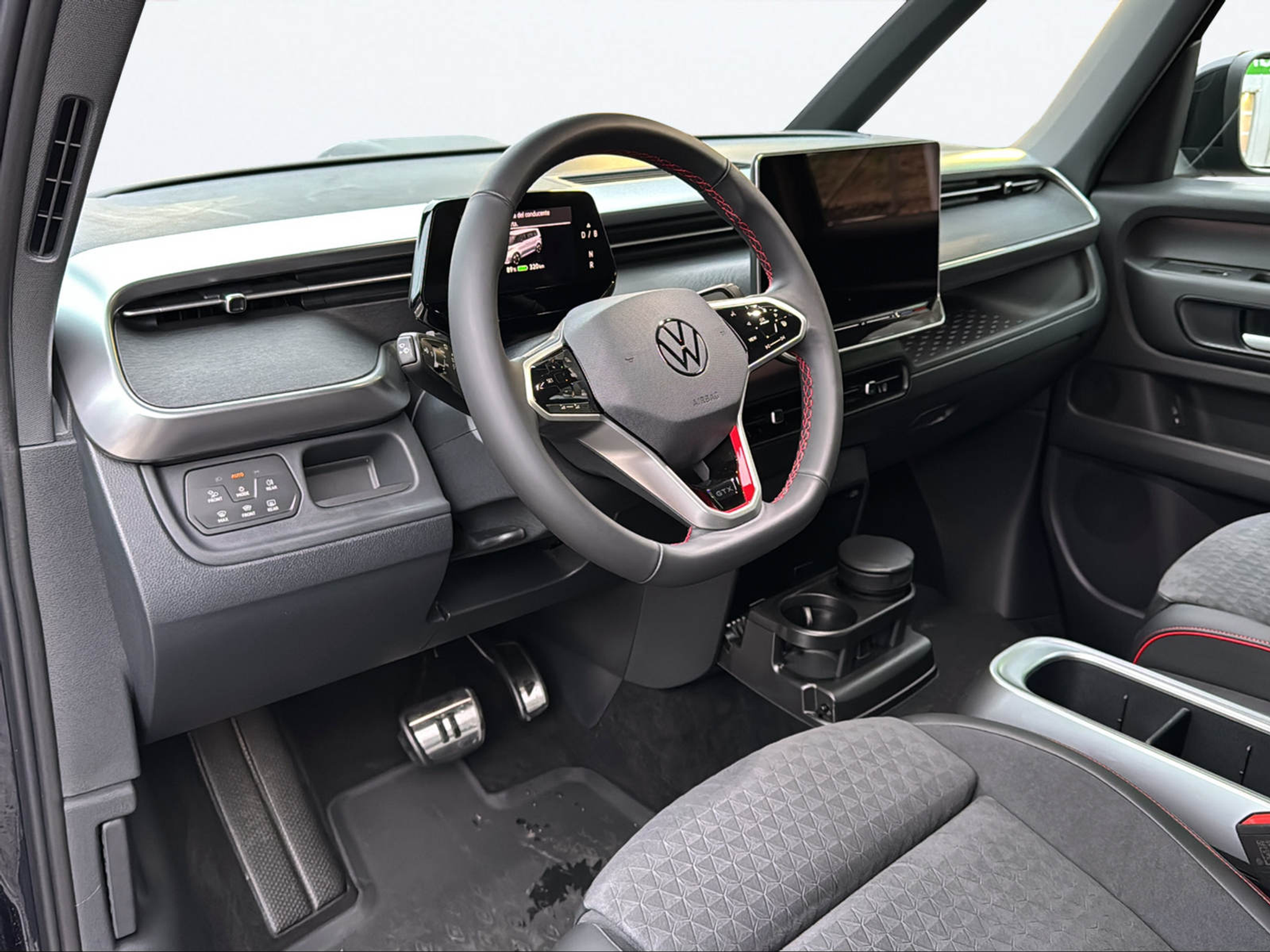 listing desktop thumbnail image 11