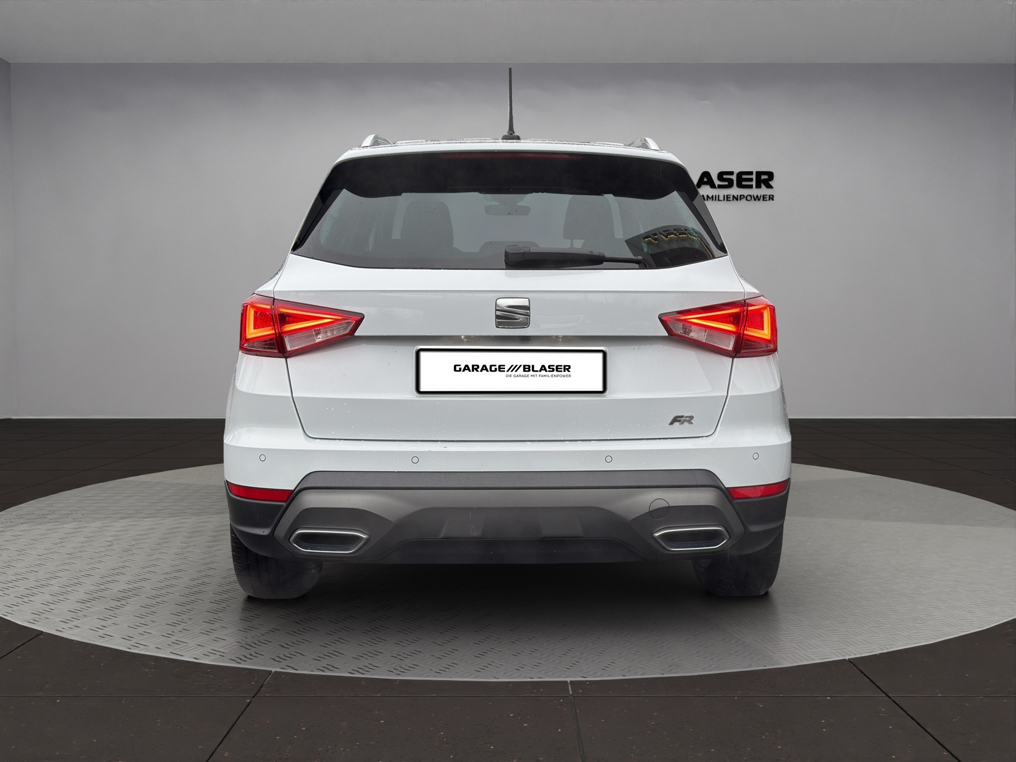 listing desktop thumbnail image 3