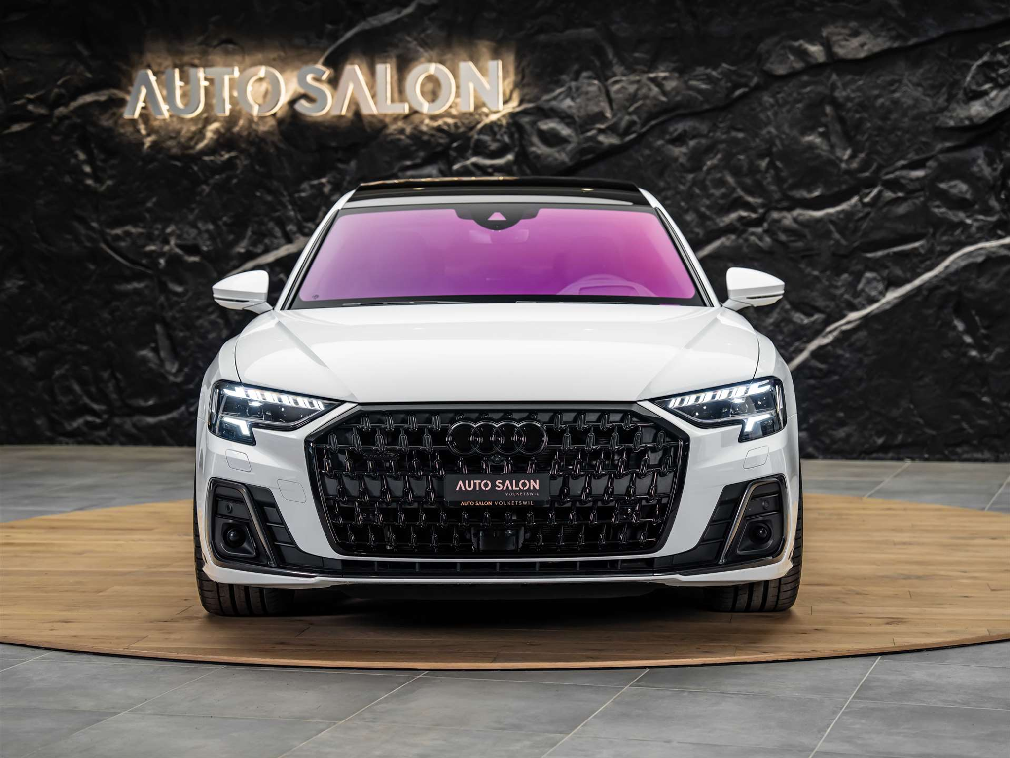 listing desktop thumbnail image 7