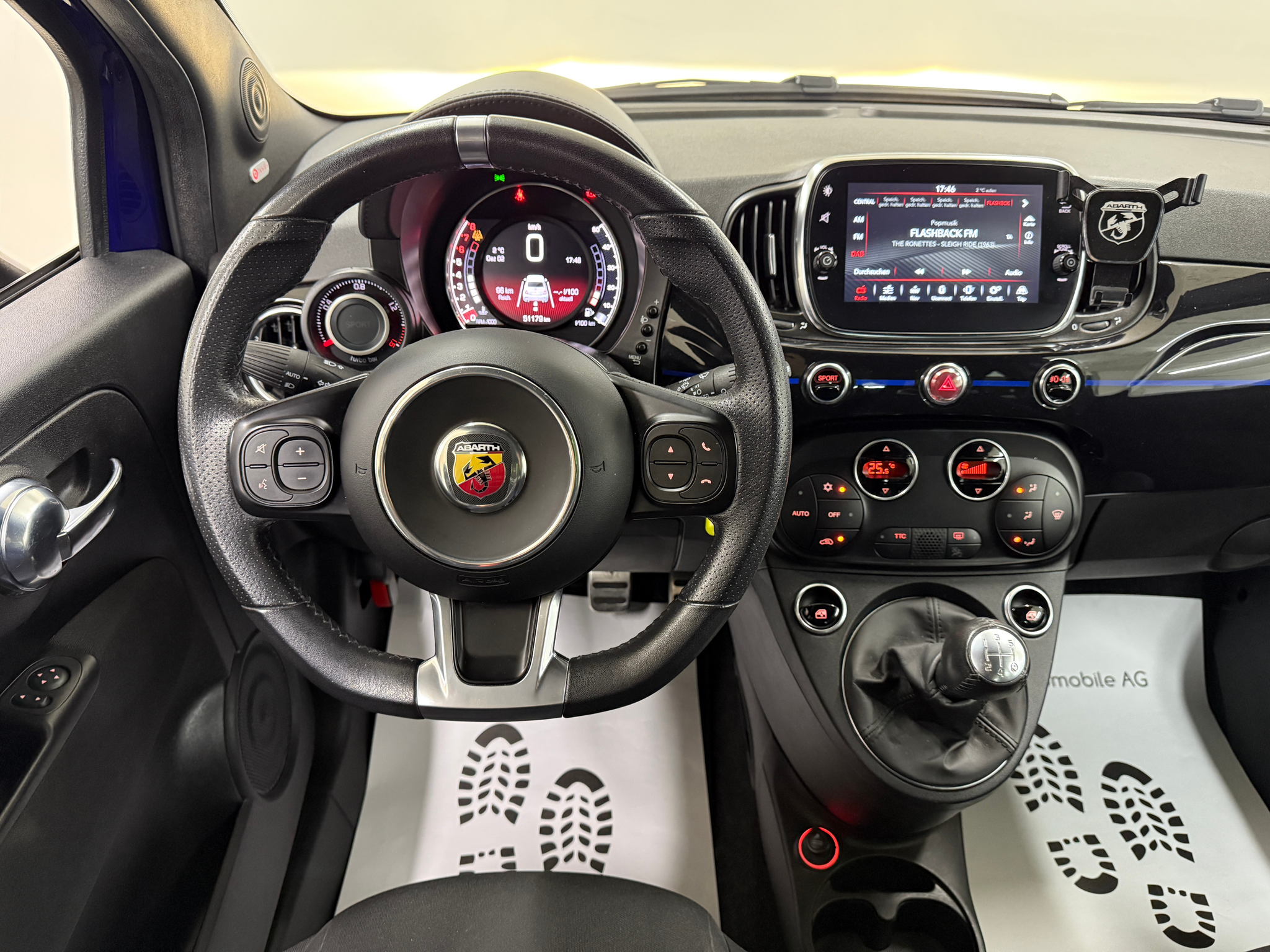 listing desktop thumbnail image 11