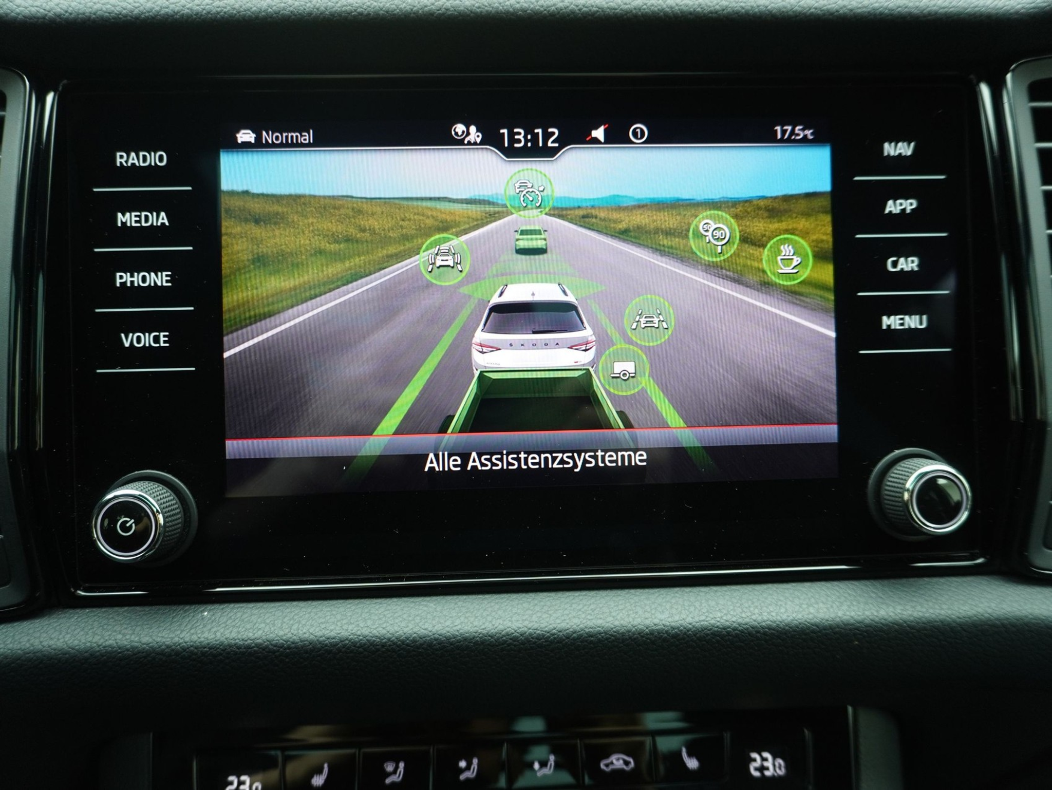 listing desktop thumbnail image 23