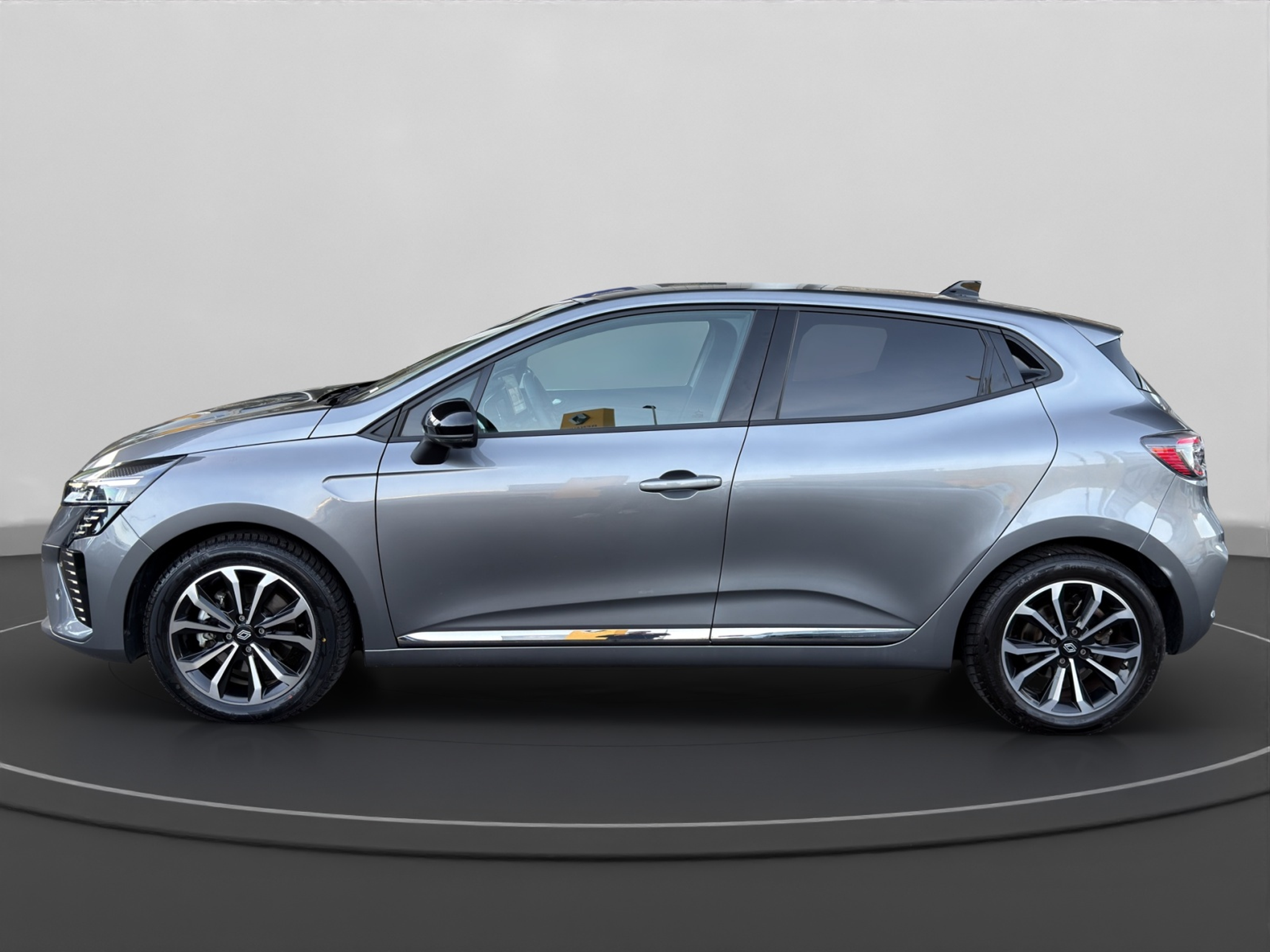 listing desktop thumbnail image 1