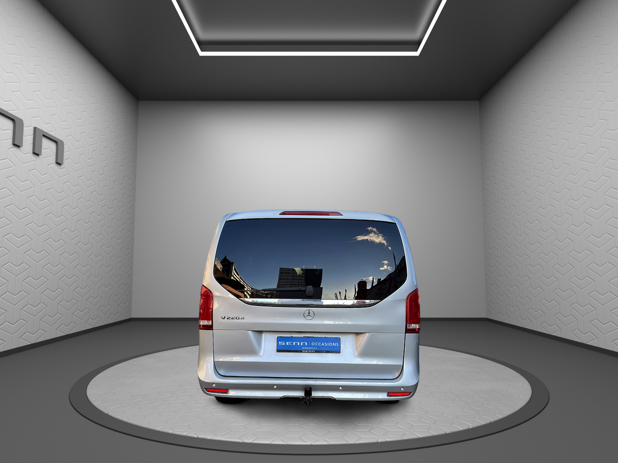 listing desktop thumbnail image 4