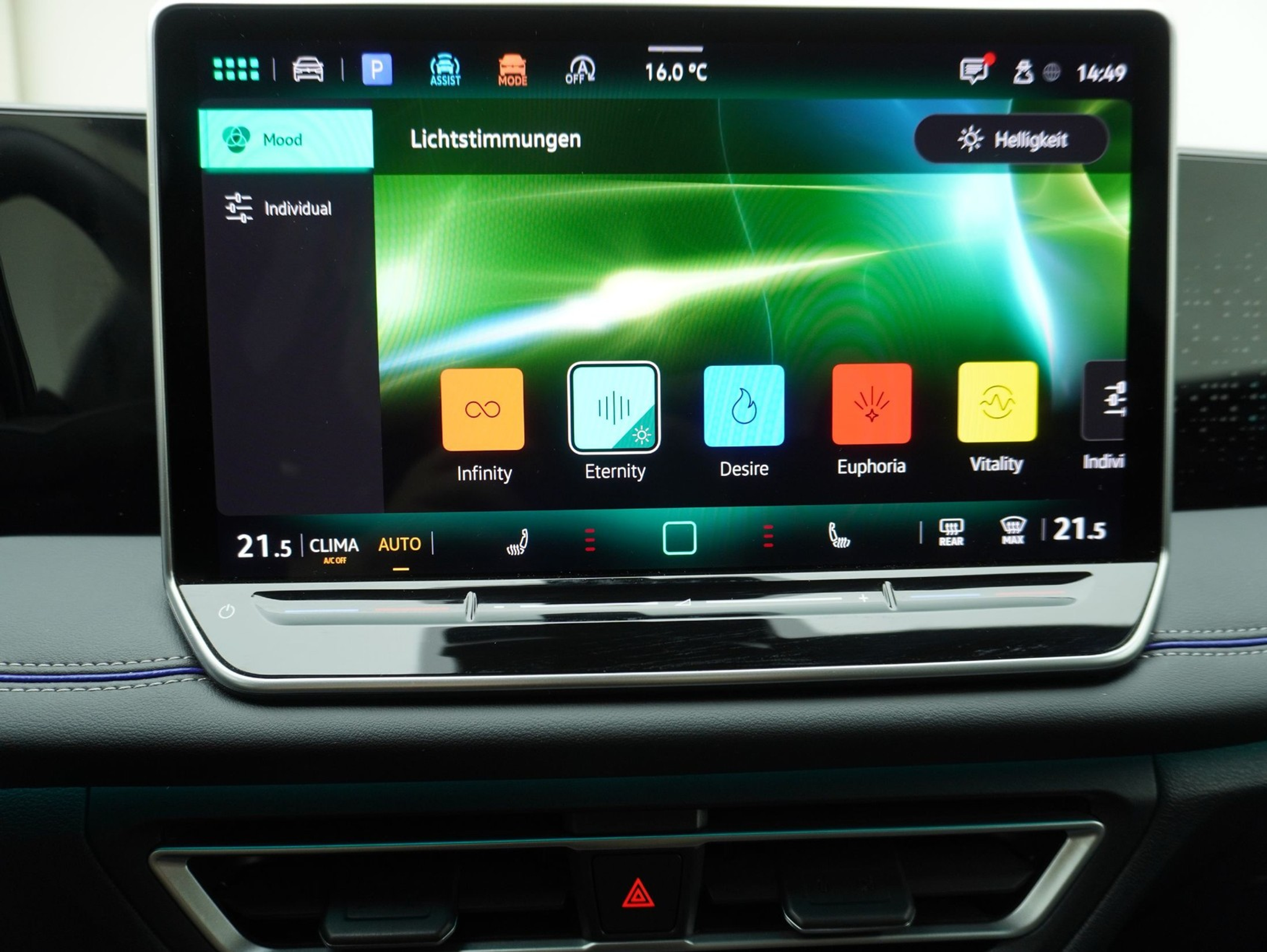 listing desktop thumbnail image 24