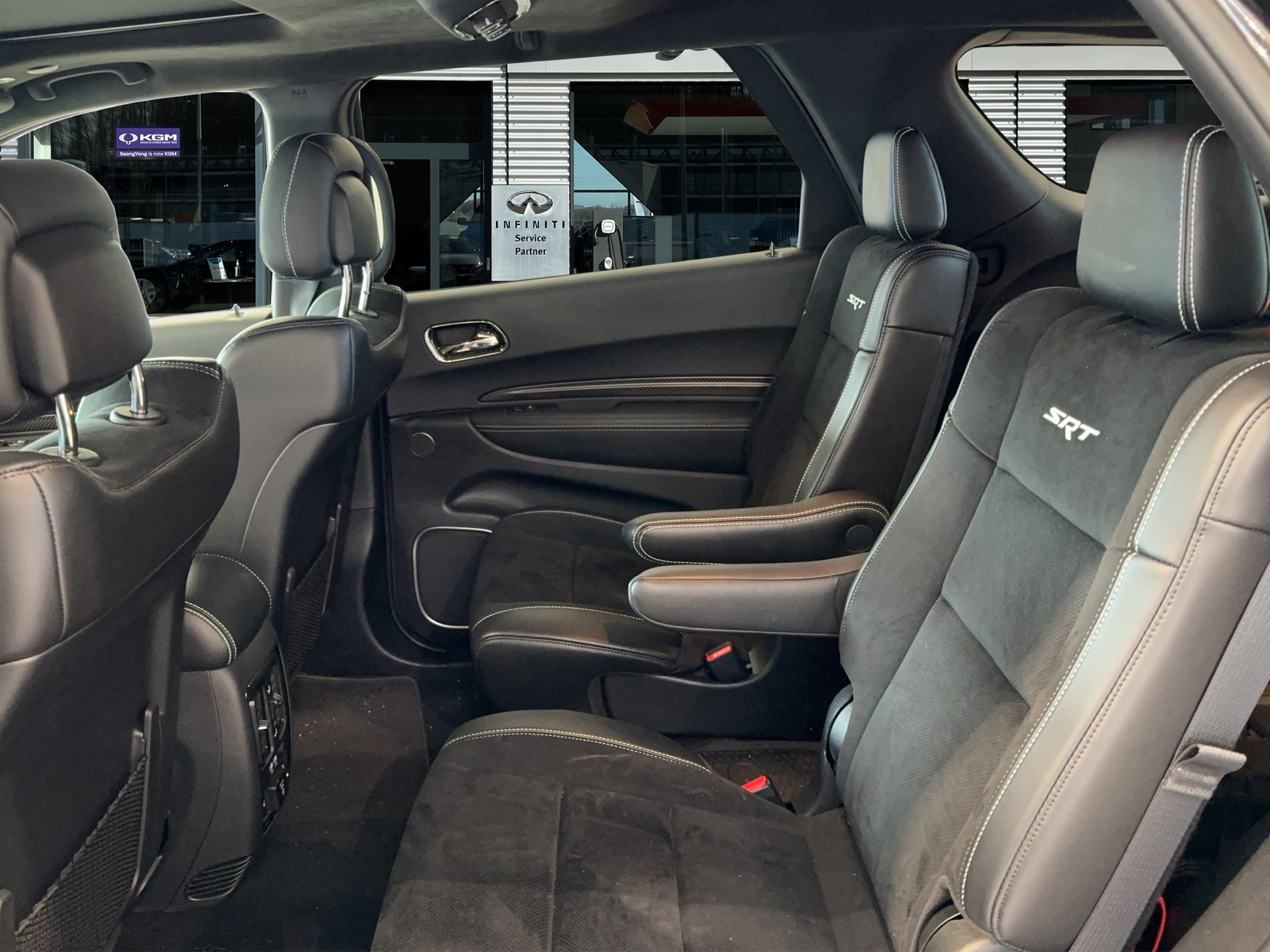 listing desktop thumbnail image 11