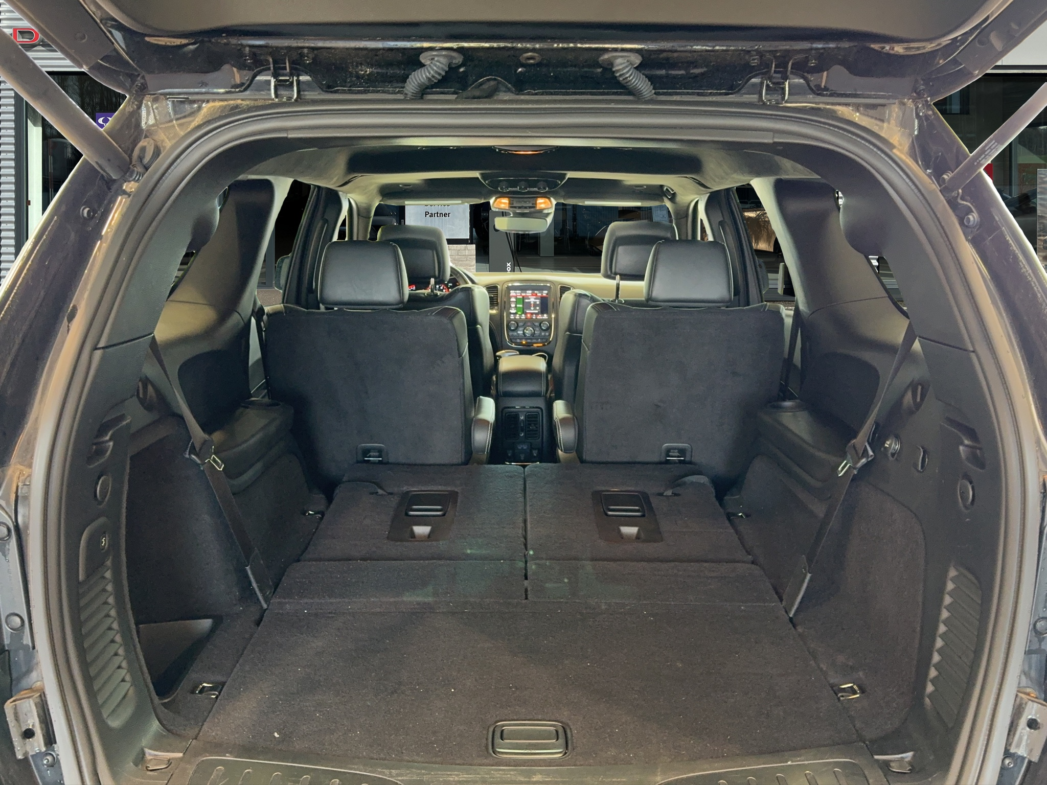 listing desktop thumbnail image 16