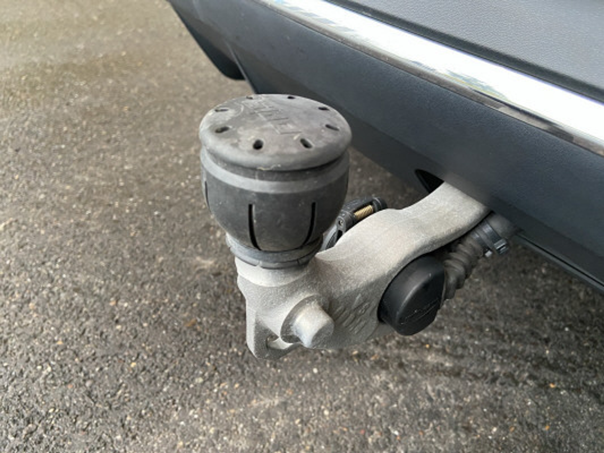 listing desktop thumbnail image 6