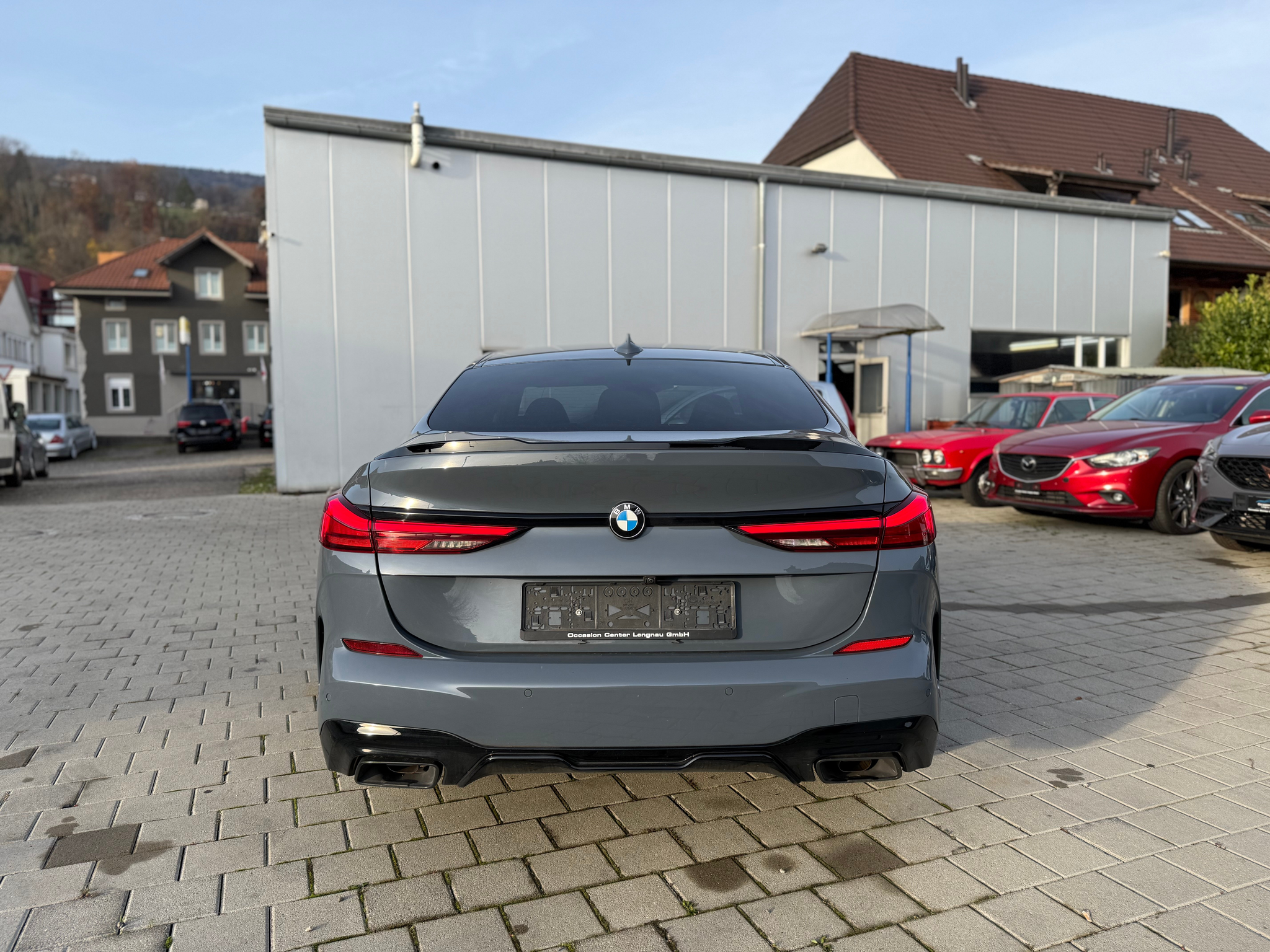 listing desktop thumbnail image 5