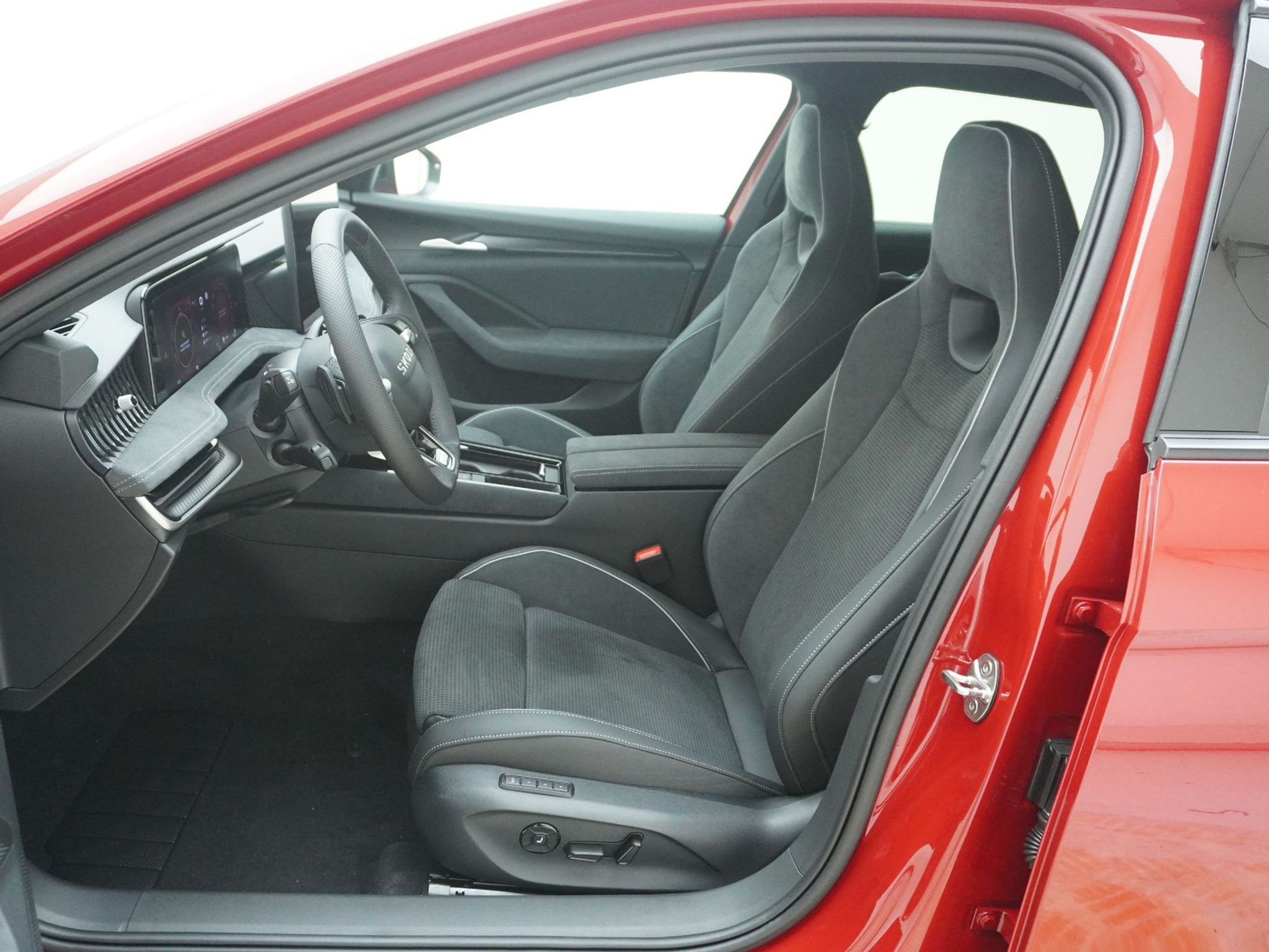 listing desktop thumbnail image 12