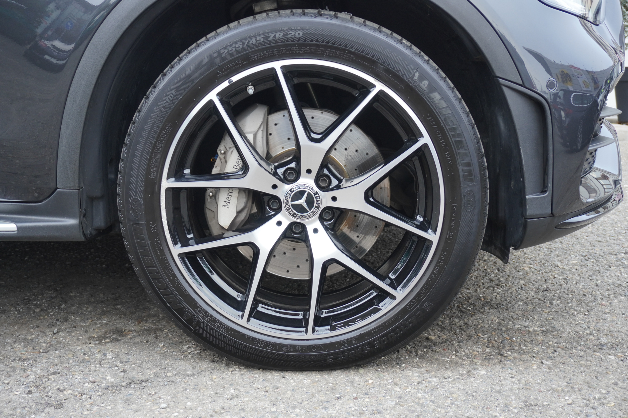 listing desktop thumbnail image 8